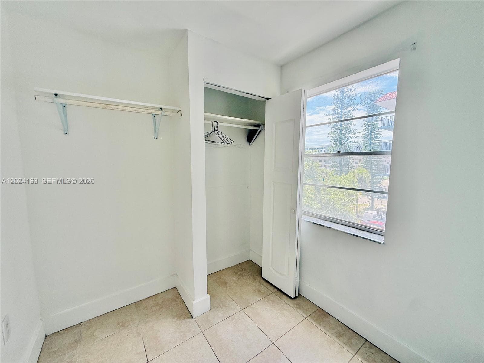 12590 NE 16th Ave # 412, North Miami, FL 33161 photo 8