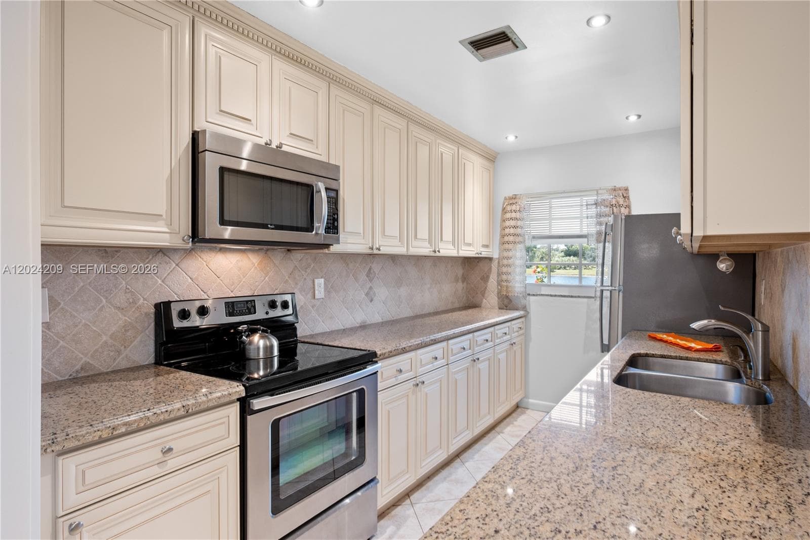 14604 Canalview Dr # B, Delray Beach, FL 33484 photo 13