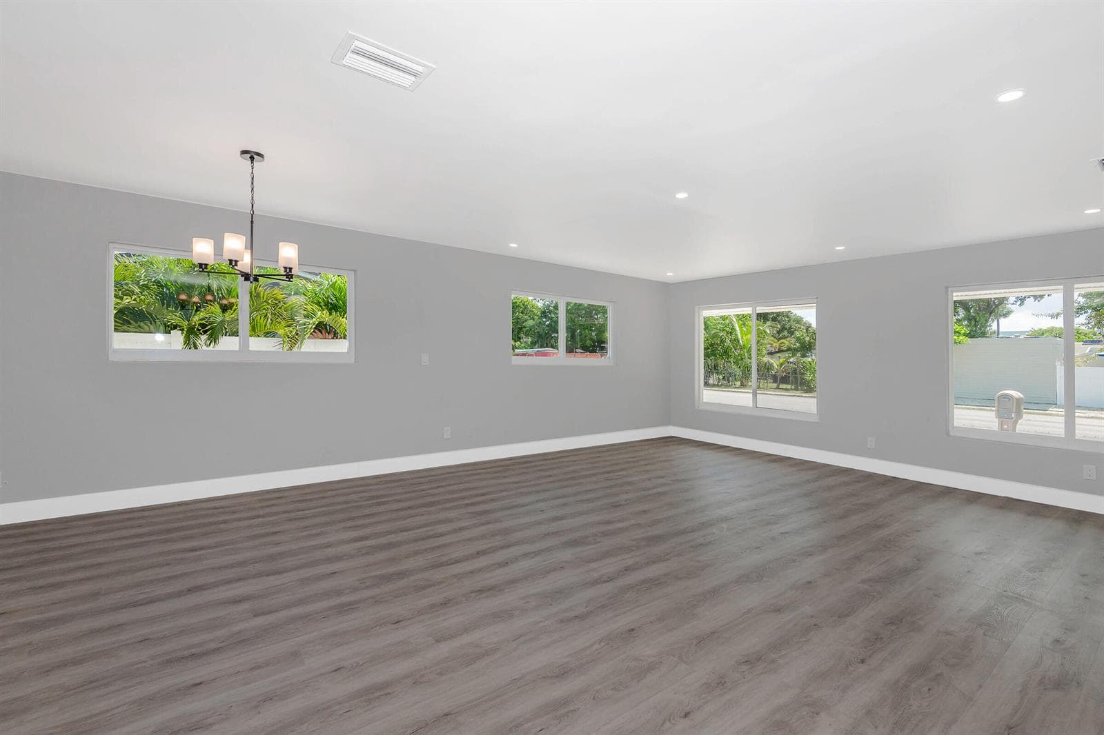 2733 NE 6th Avenue, Wilton Manors, FL 33334 photo 9
