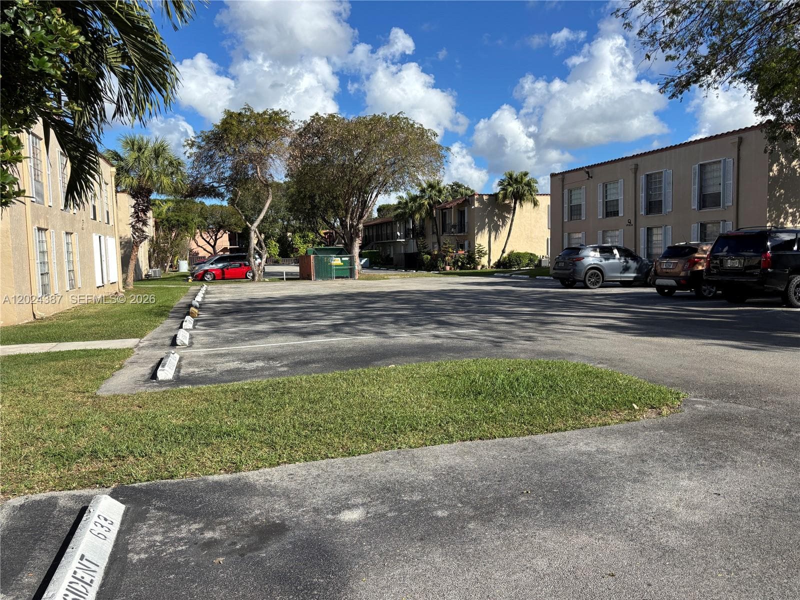 10806 N Kendall Dr # P-26, Miami, FL 33176 photo 8