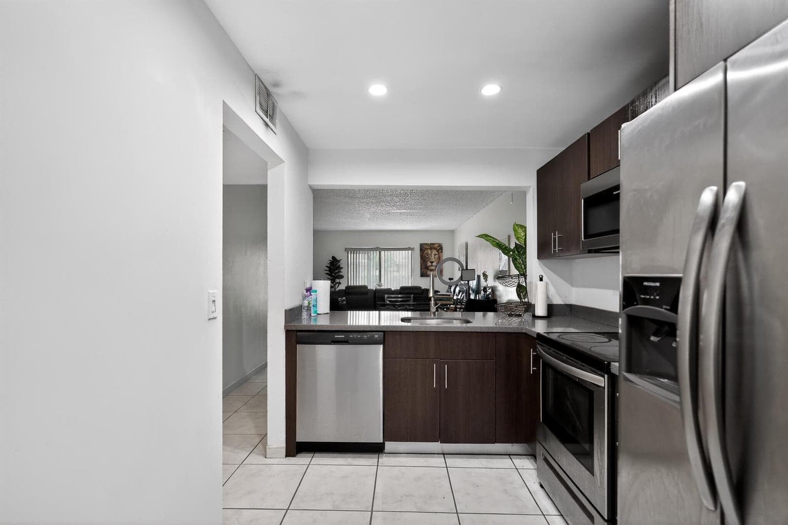 20805 NE 8th Court # 101-21, Miami, FL 33179 photo 10