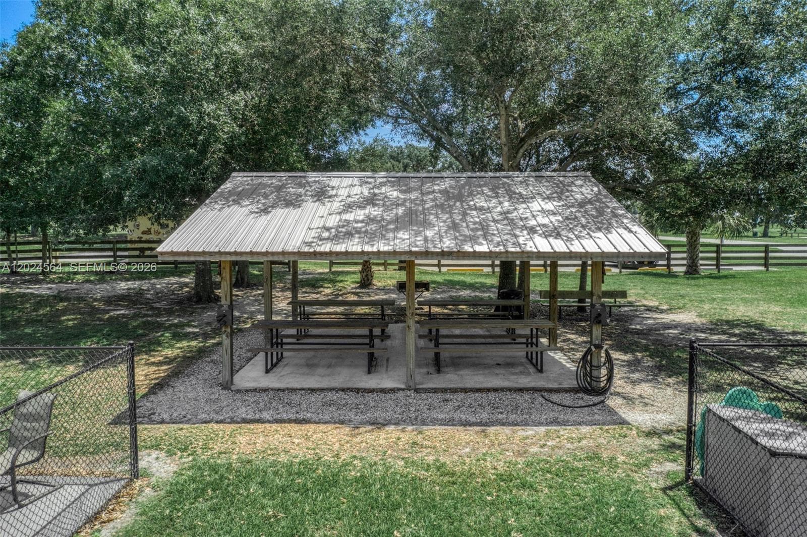 6813 Heavitree, Sebring, FL 33876 photo 11