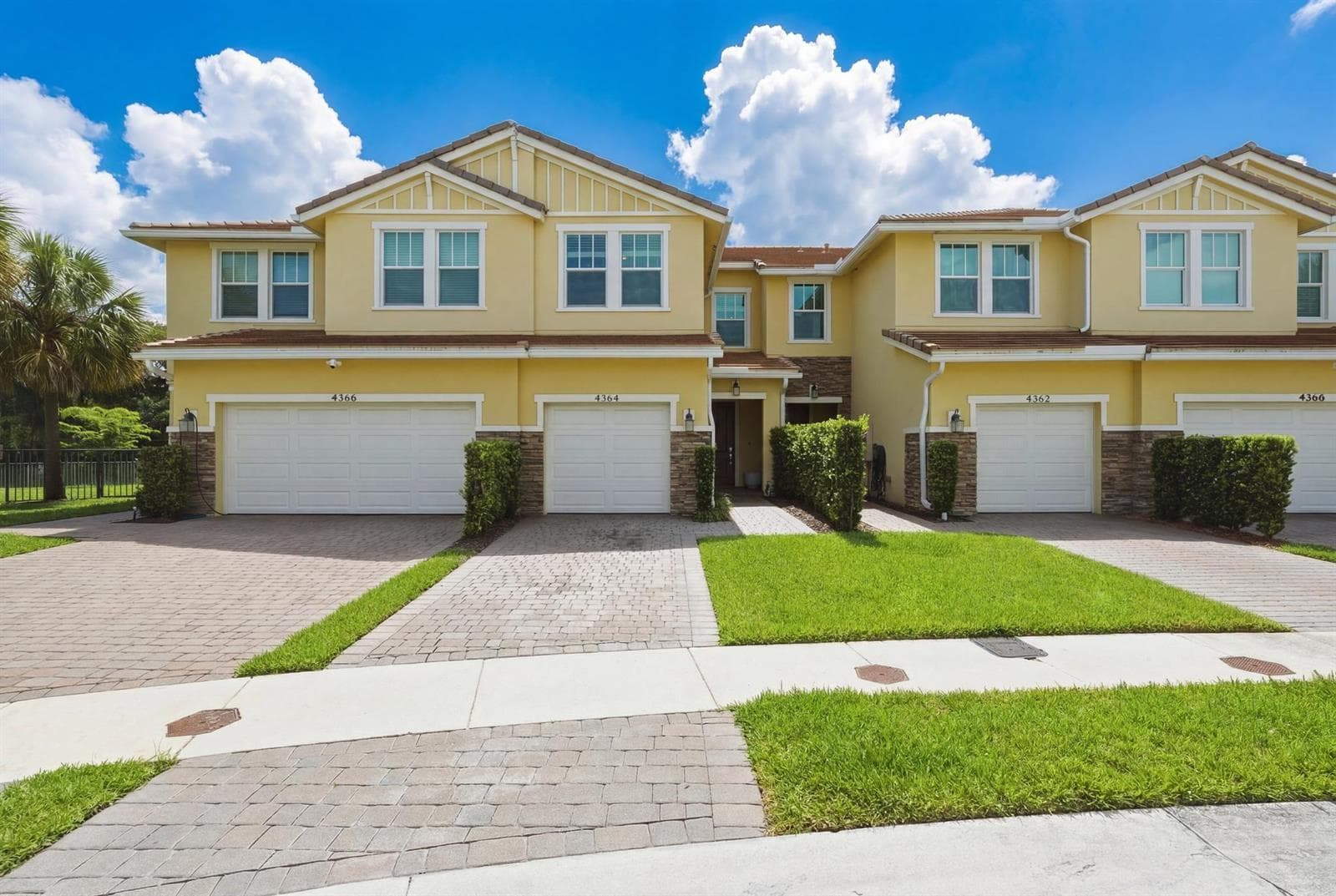 4364 Veleiros Avenue, Deerfield Beach, FL 33064 photo 6
