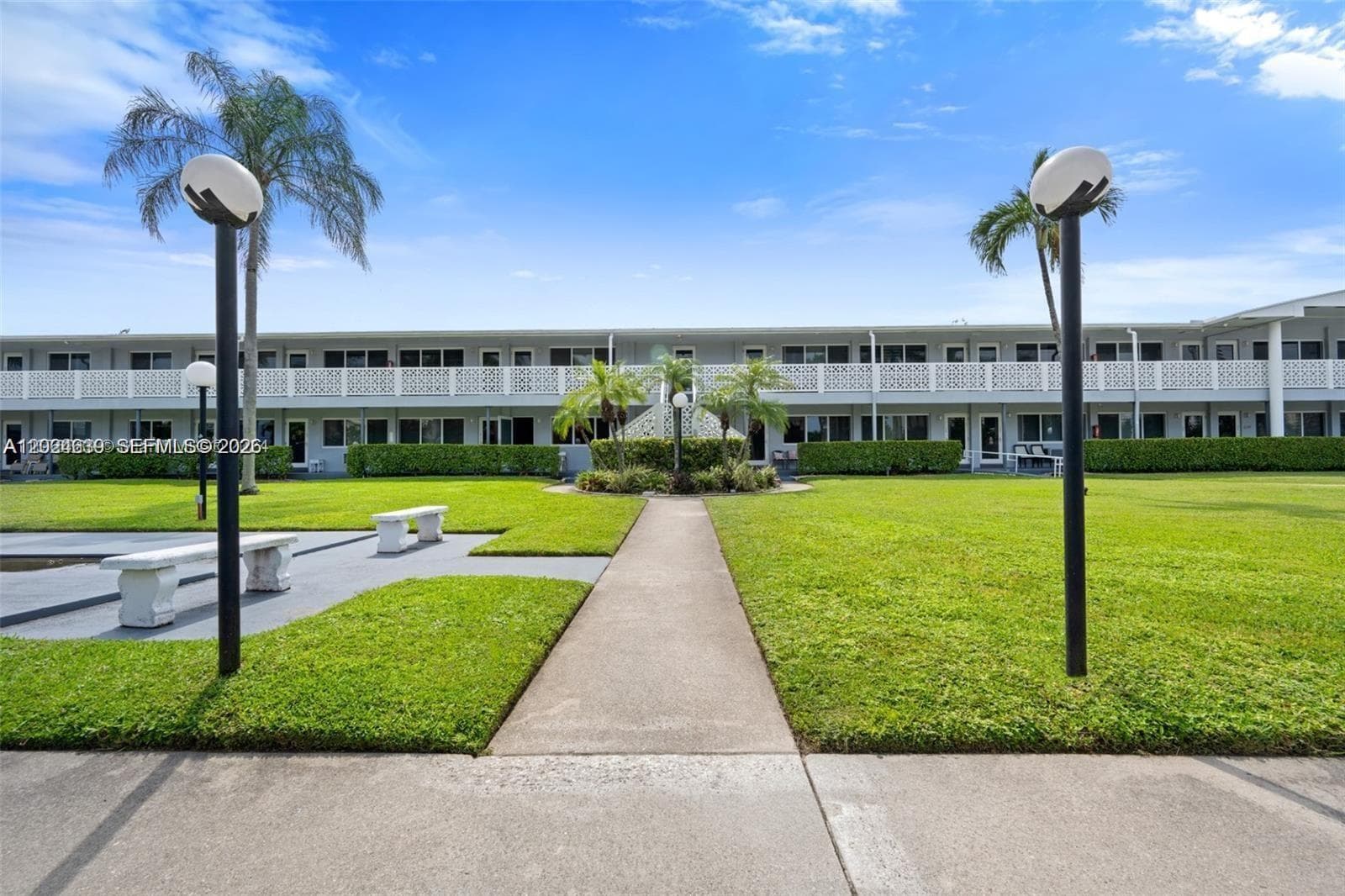 600 Layne Blvd # 212, Hallandale Beach, FL 33009 photo 5
