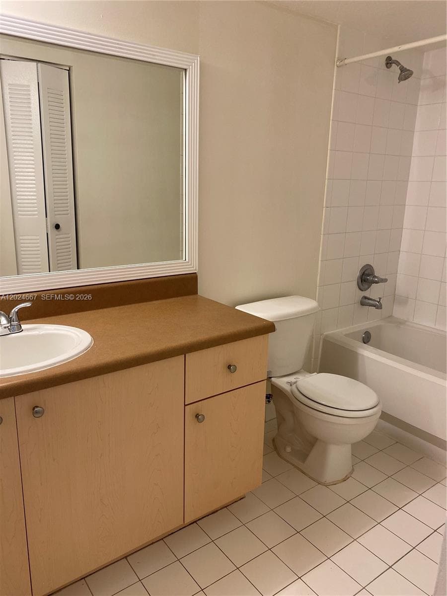 4151 San Marino Blvd # 207, West Palm Beach, FL 33409 photo 9
