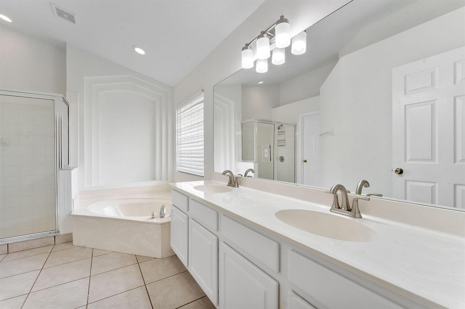 981 Delray Lakes Drive, Delray Beach, FL 33444 photo 13