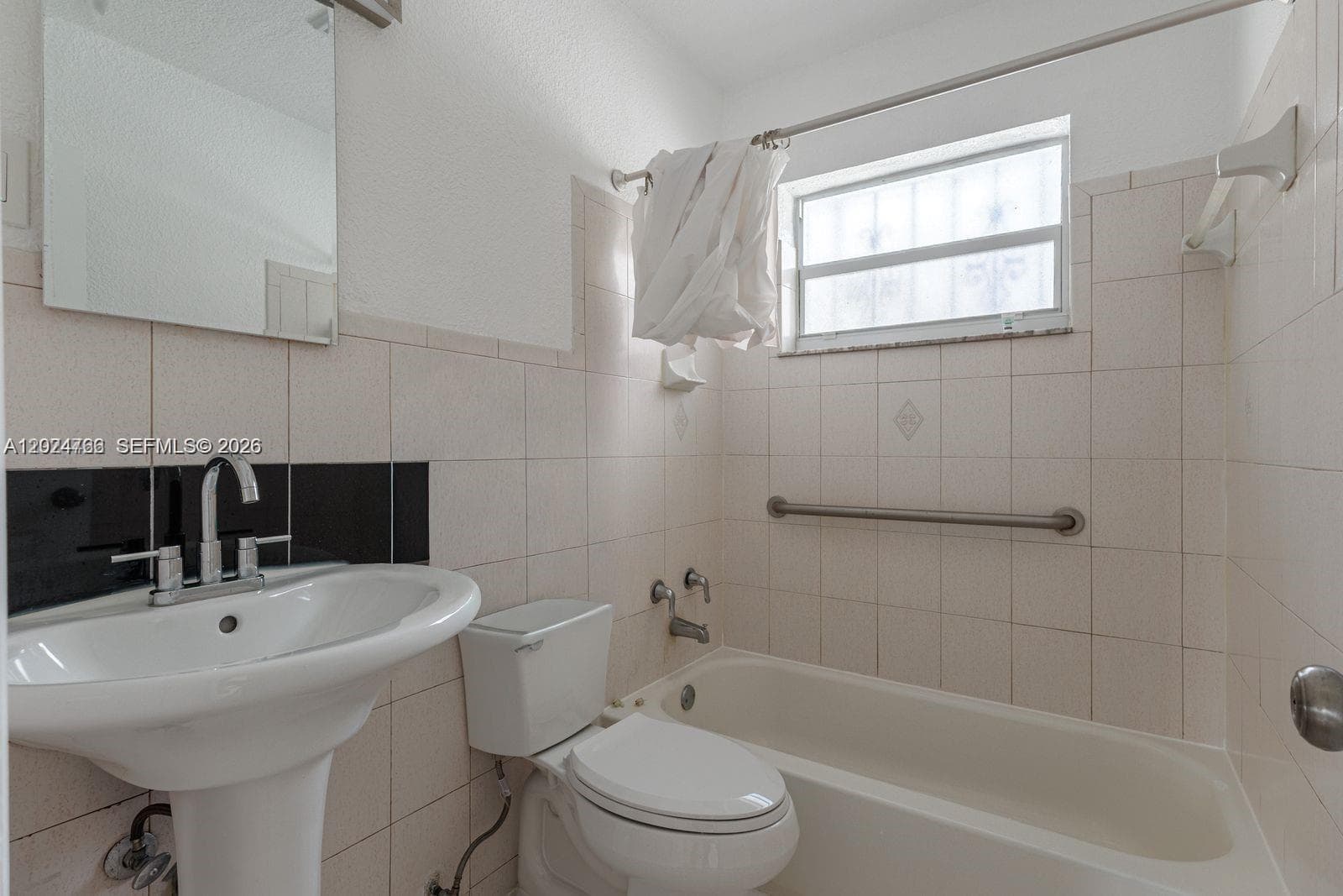 1301 NE 153rd St # 1301, North Miami Beach, FL 33162 photo 11