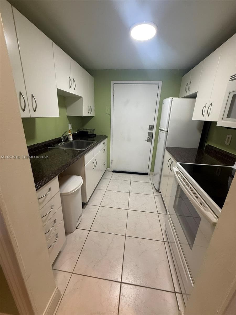 2020 NE 135th St # 503, North Miami, FL 33181 photo 9
