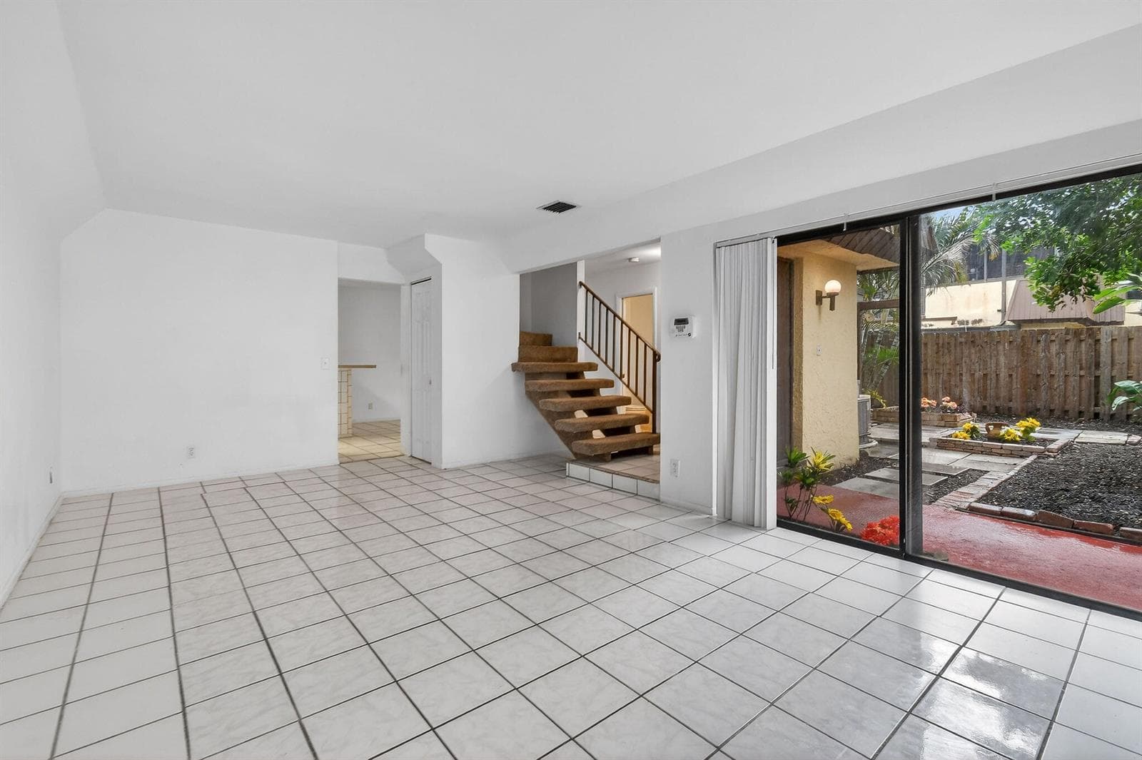 3502 Gardens East Drive # B, Palm Beach Gardens, FL 33410 photo 11