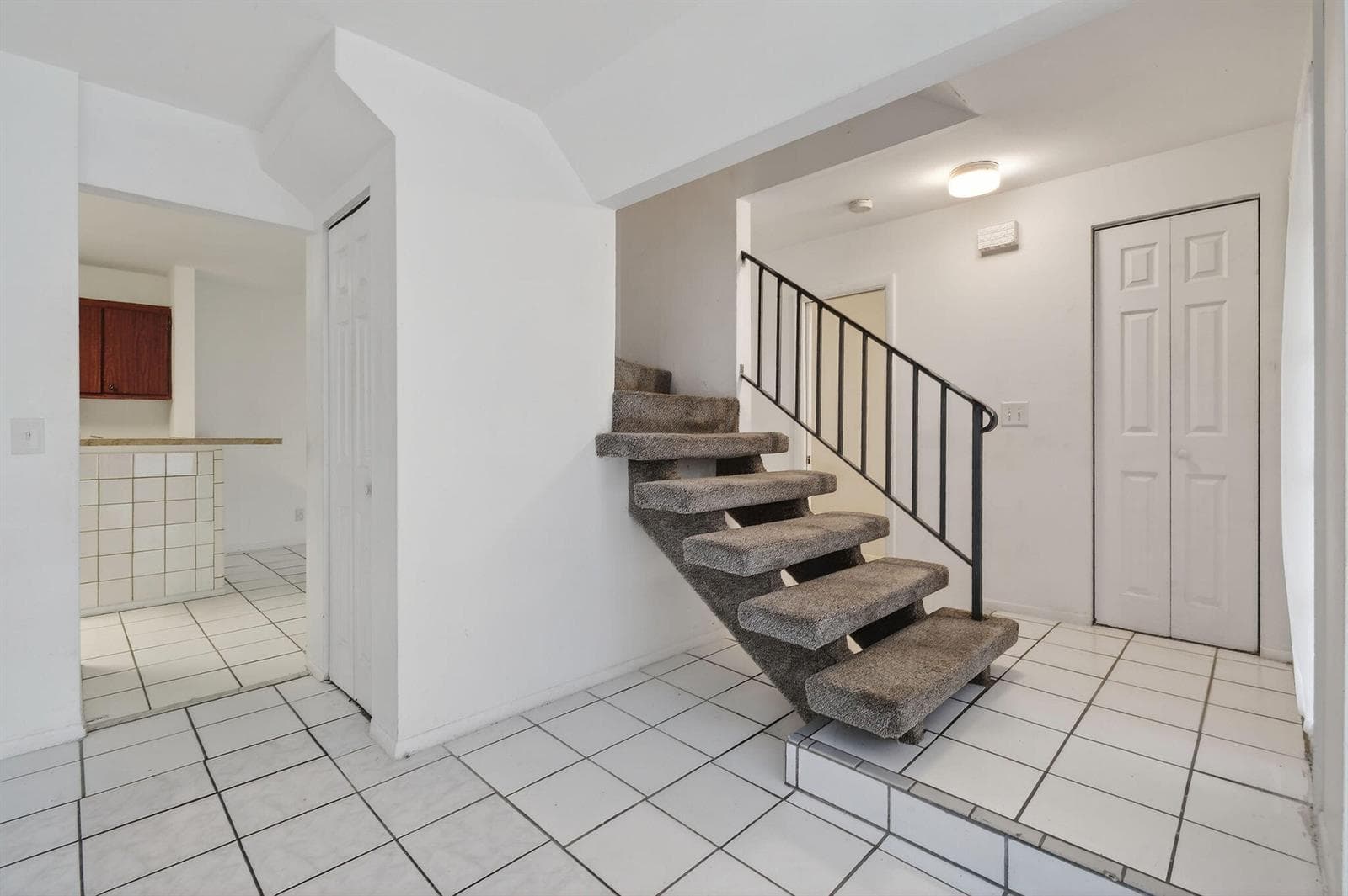 3502 Gardens East Drive # B, Palm Beach Gardens, FL 33410 photo 8