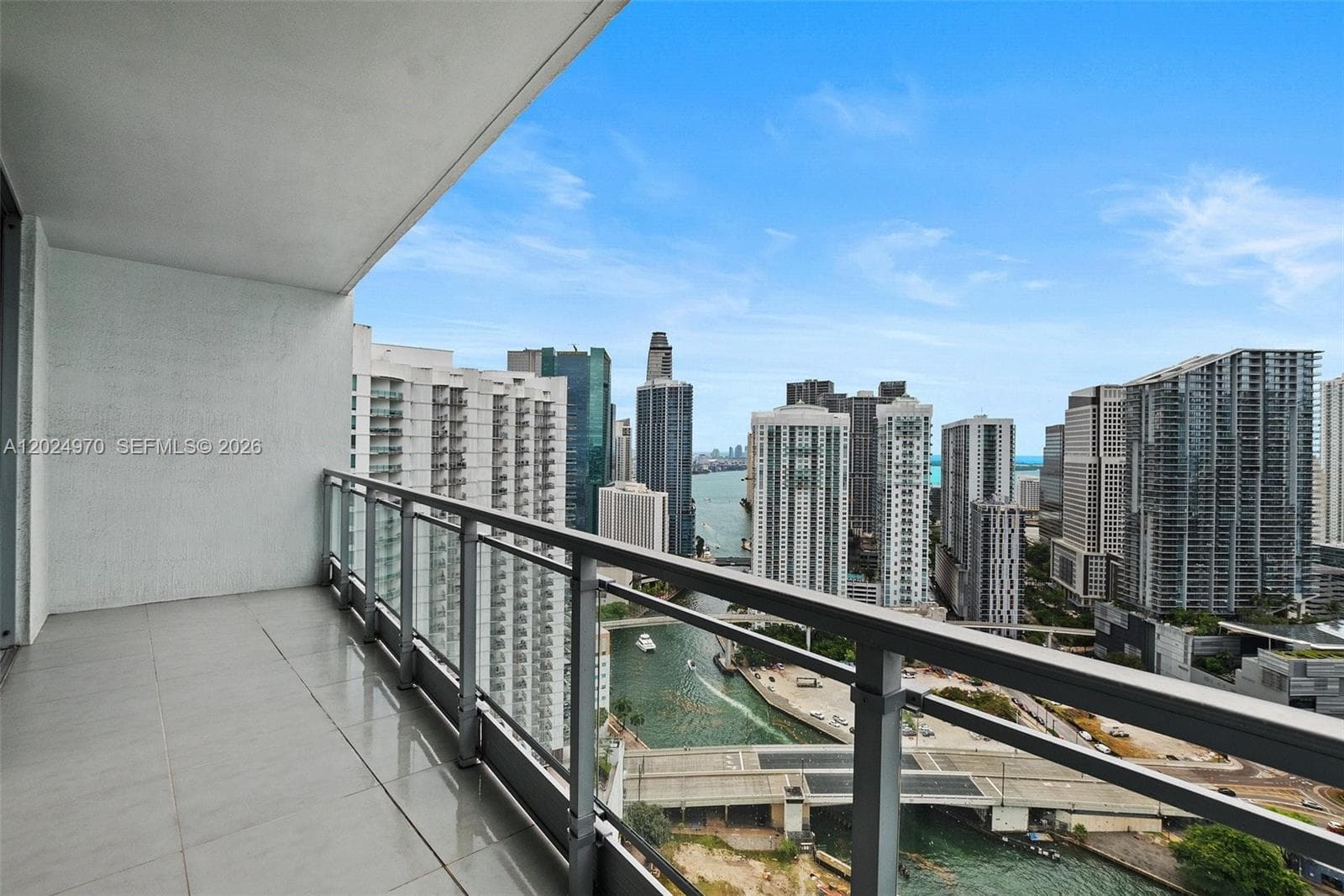 90 SW 3rd St # 3810, Miami, FL 33130 photo 9