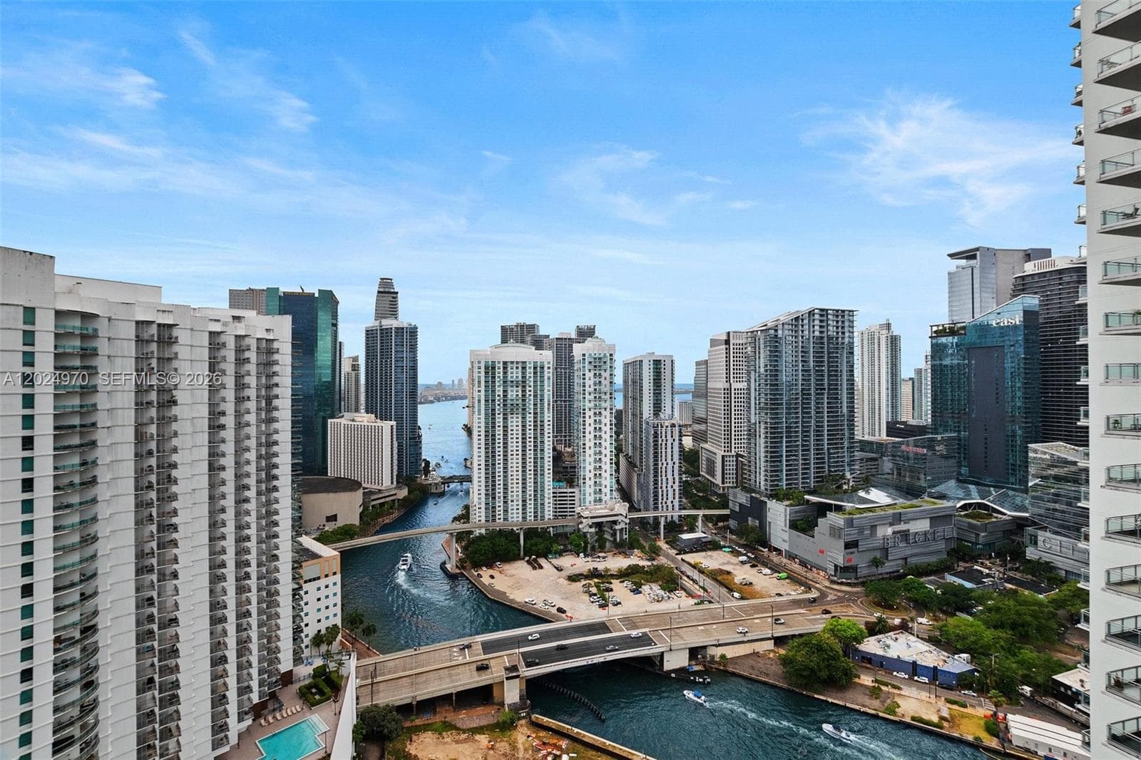 90 SW 3rd St # 3810, Miami, FL 33130 photo 10