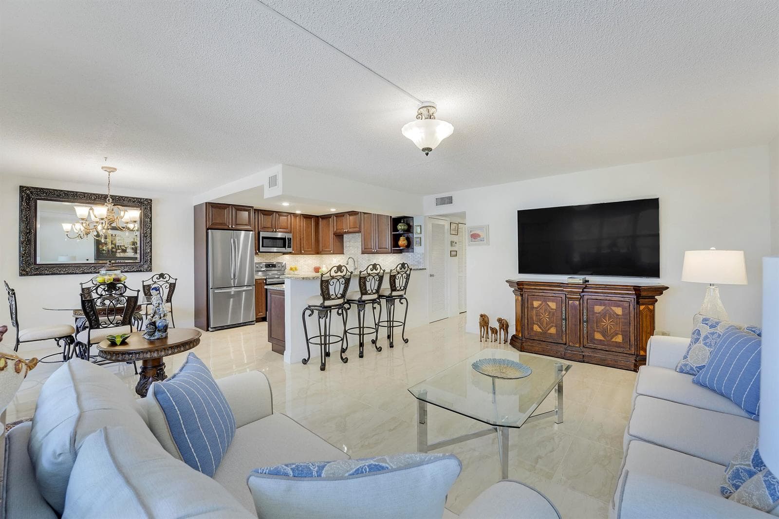 210 Wellington E, West Palm Beach, FL 33417 photo 7
