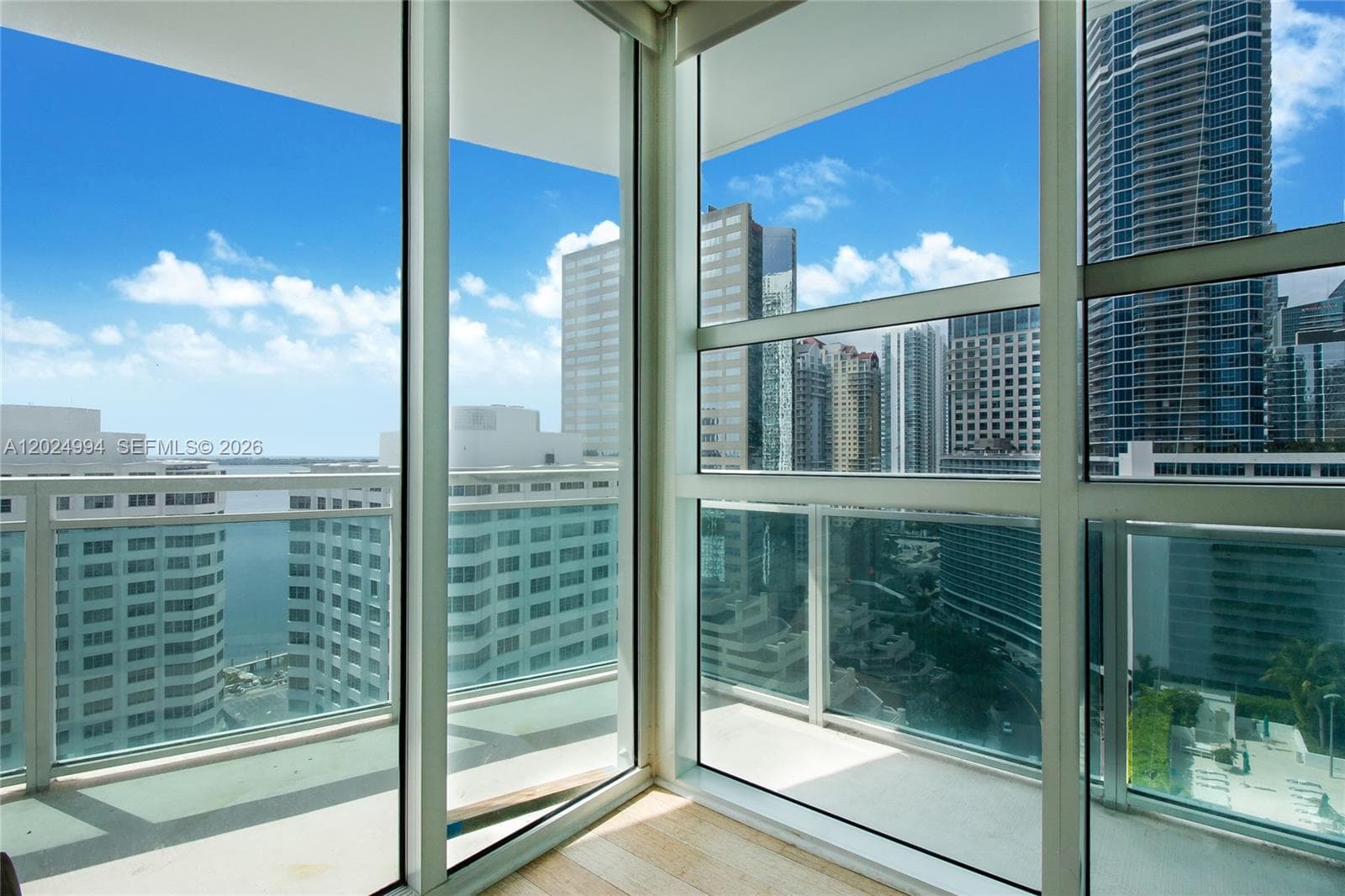 950 Brickell Bay Dr # 1911, Miami, FL 33131 photo 6