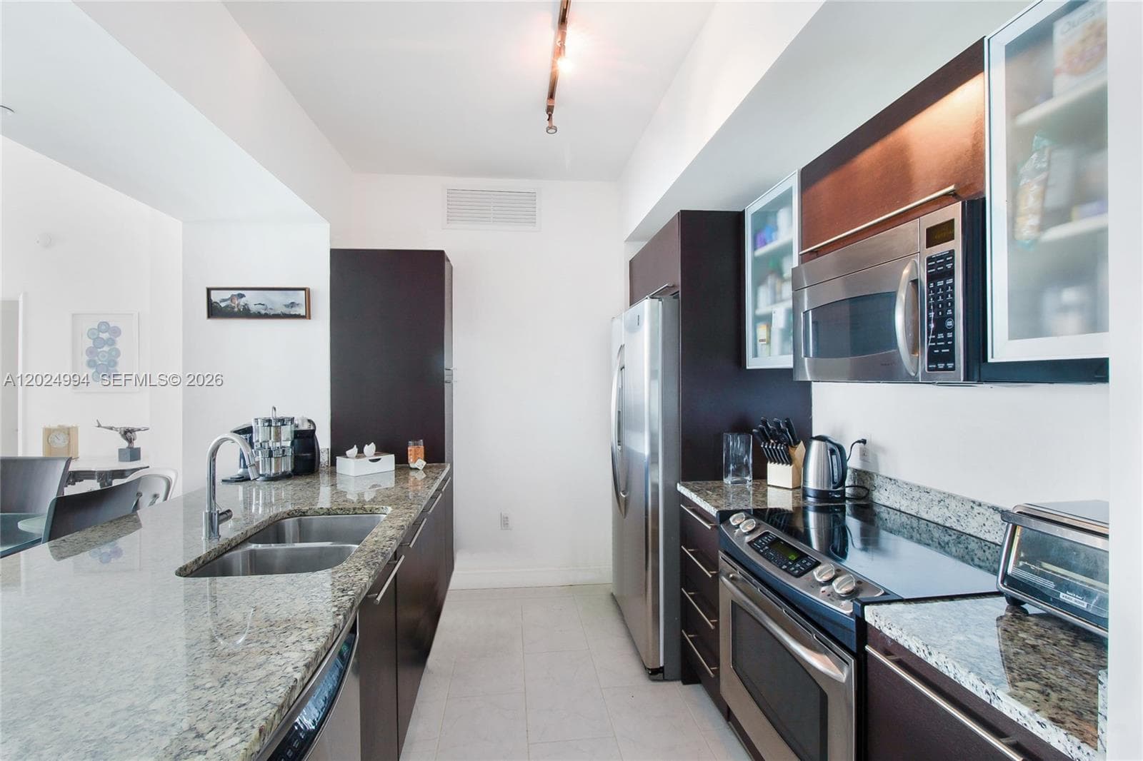 950 Brickell Bay Dr # 1911, Miami, FL 33131 photo 11