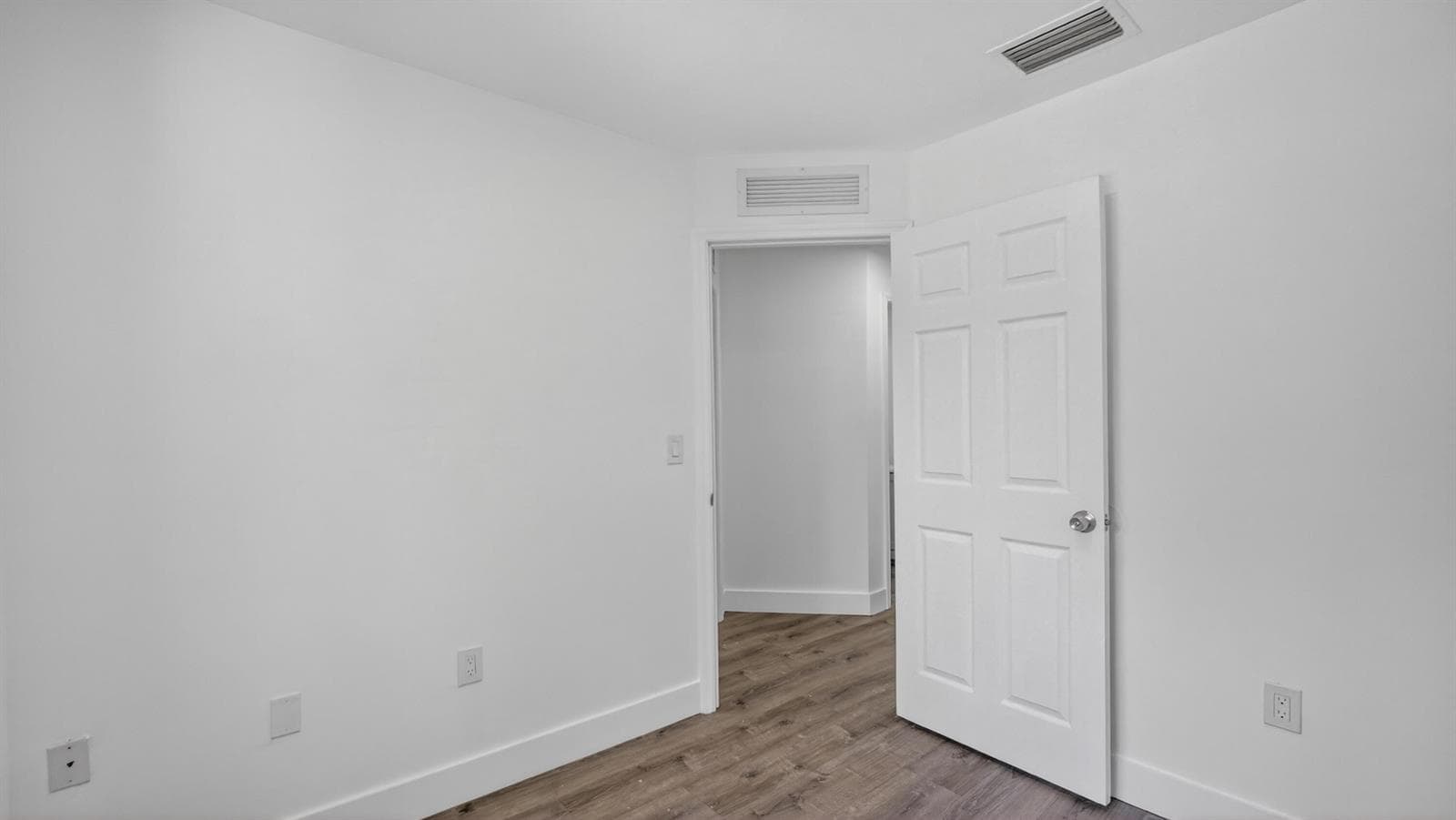 2902 NW 44th Street, Miami, FL 33142 photo 8