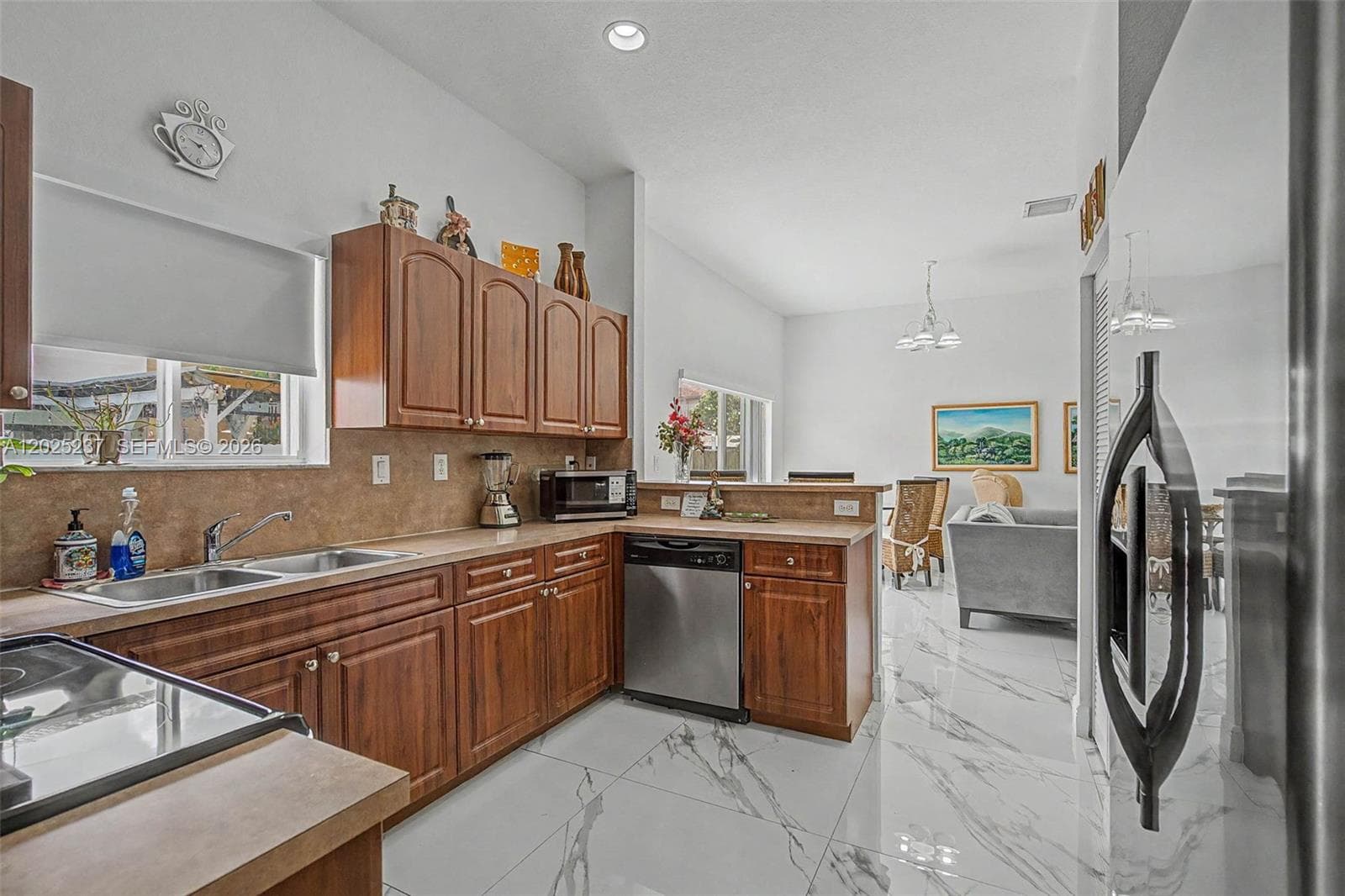 1551 SW 154th Ct, Miami, FL 33194 photo 6