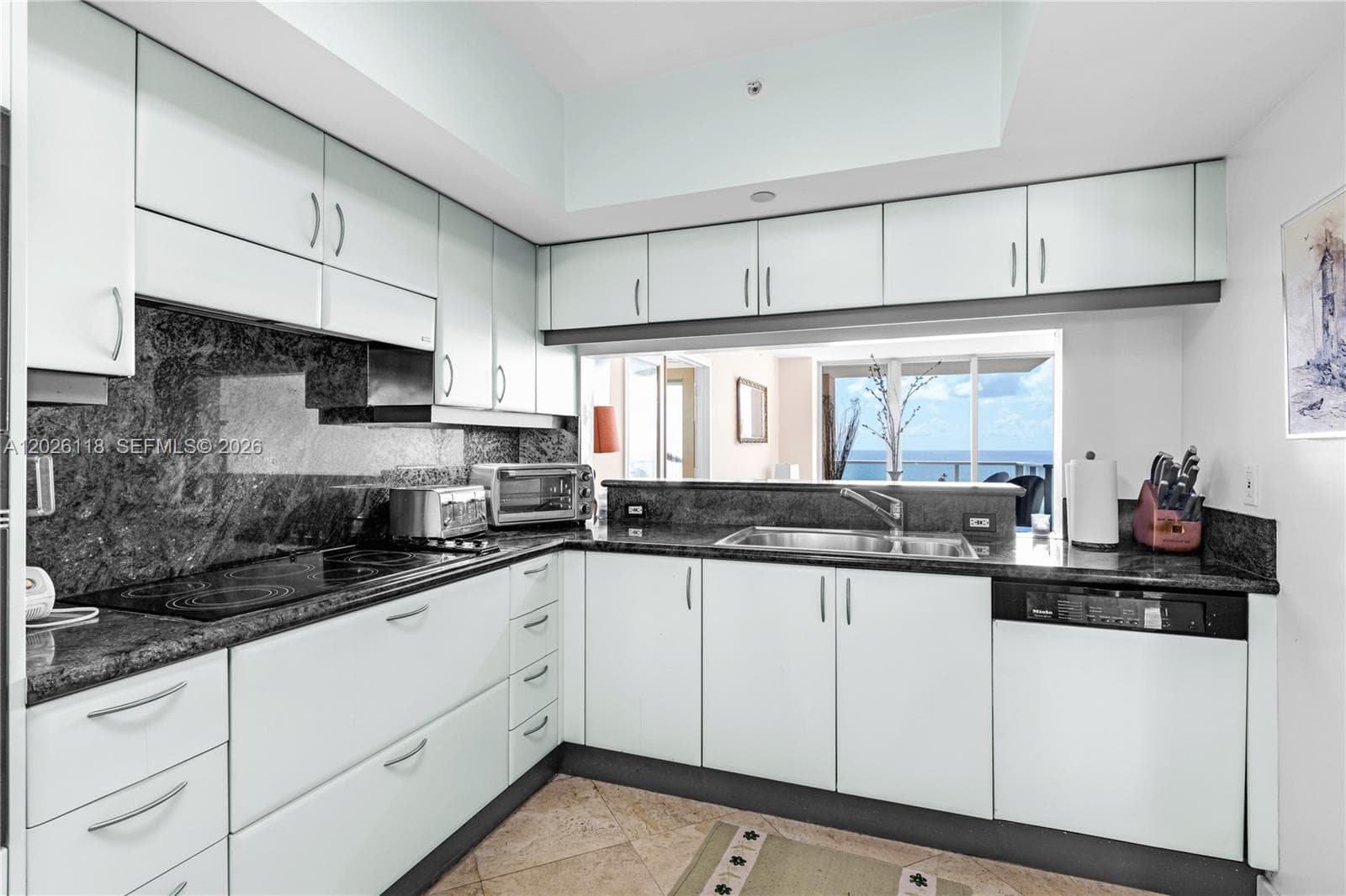 1455 Ocean Dr # 1106, Miami Beach, FL 33139 photo 8