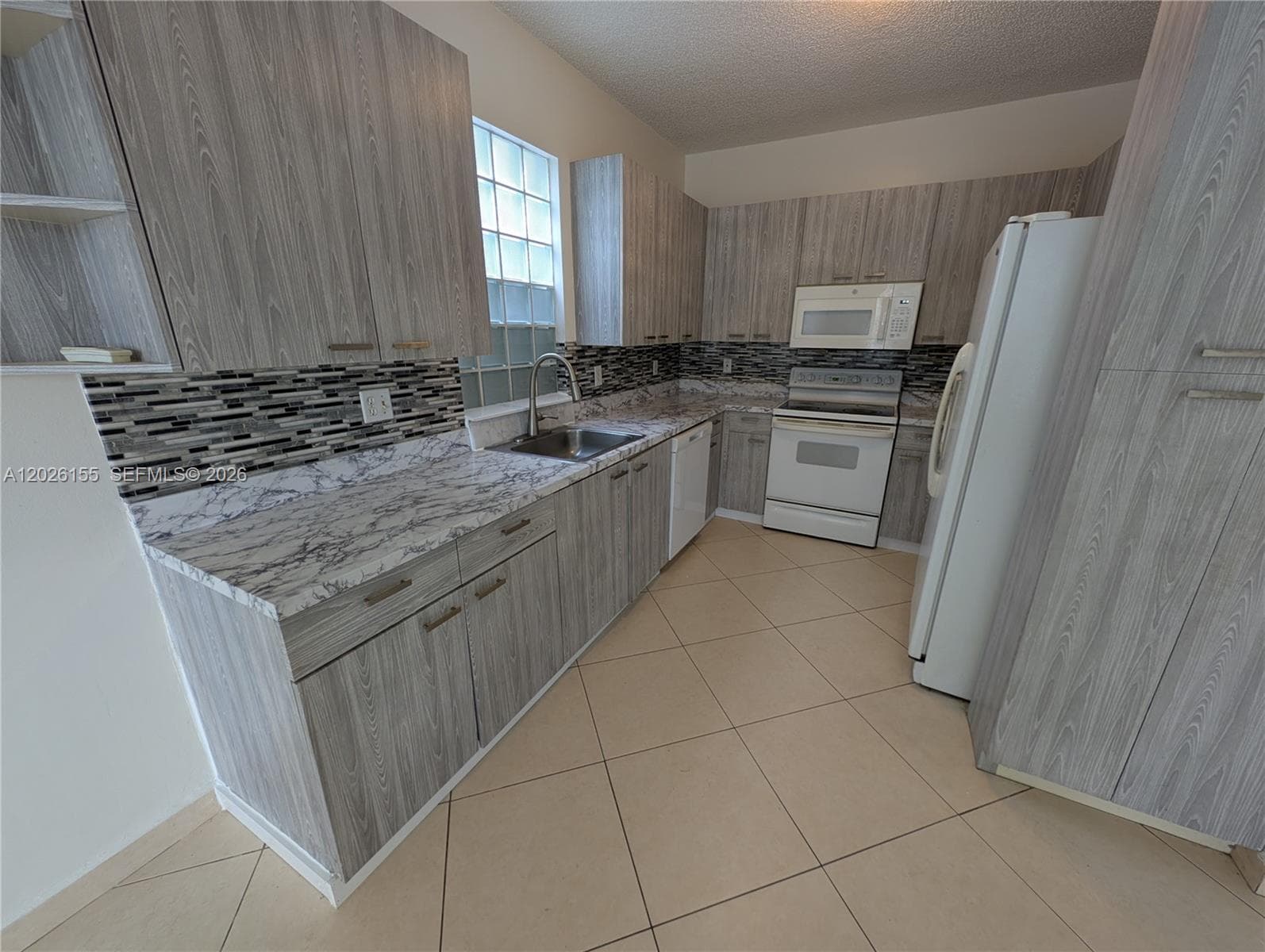 15320 NW 6th Ct # 0, Pembroke Pines, FL 33028 photo 9