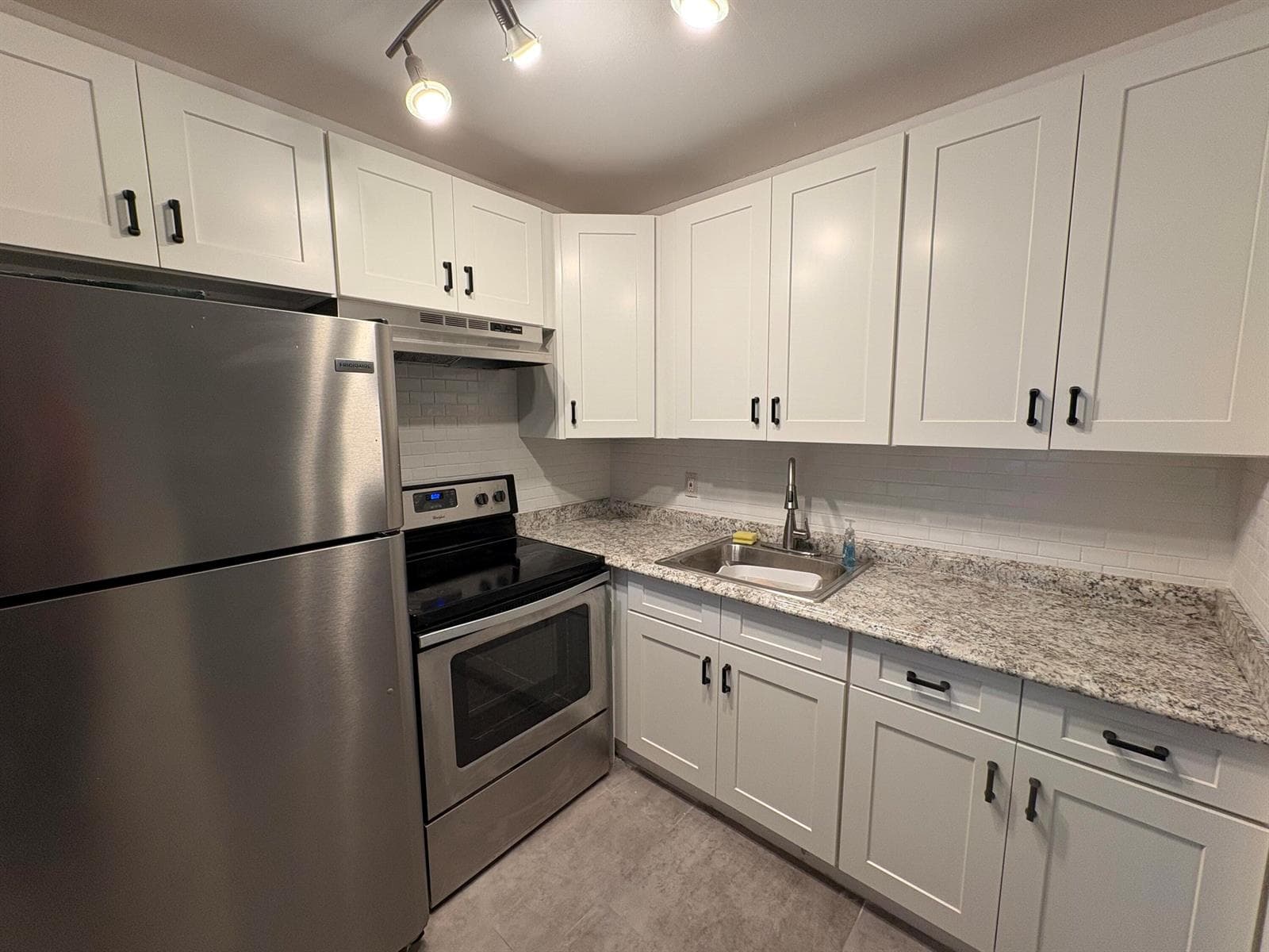 2 Kent A, West Palm Beach, FL 33417 photo 6