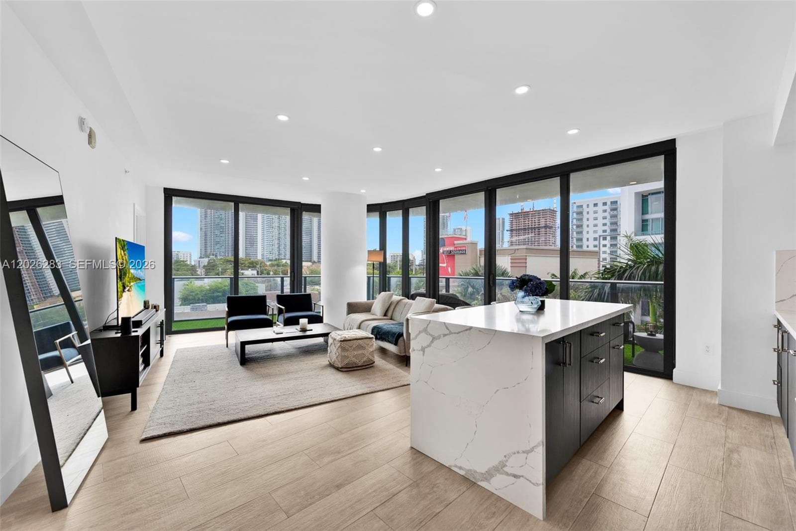 121 NE 34th St # L304, Miami, FL 33137 photo 12