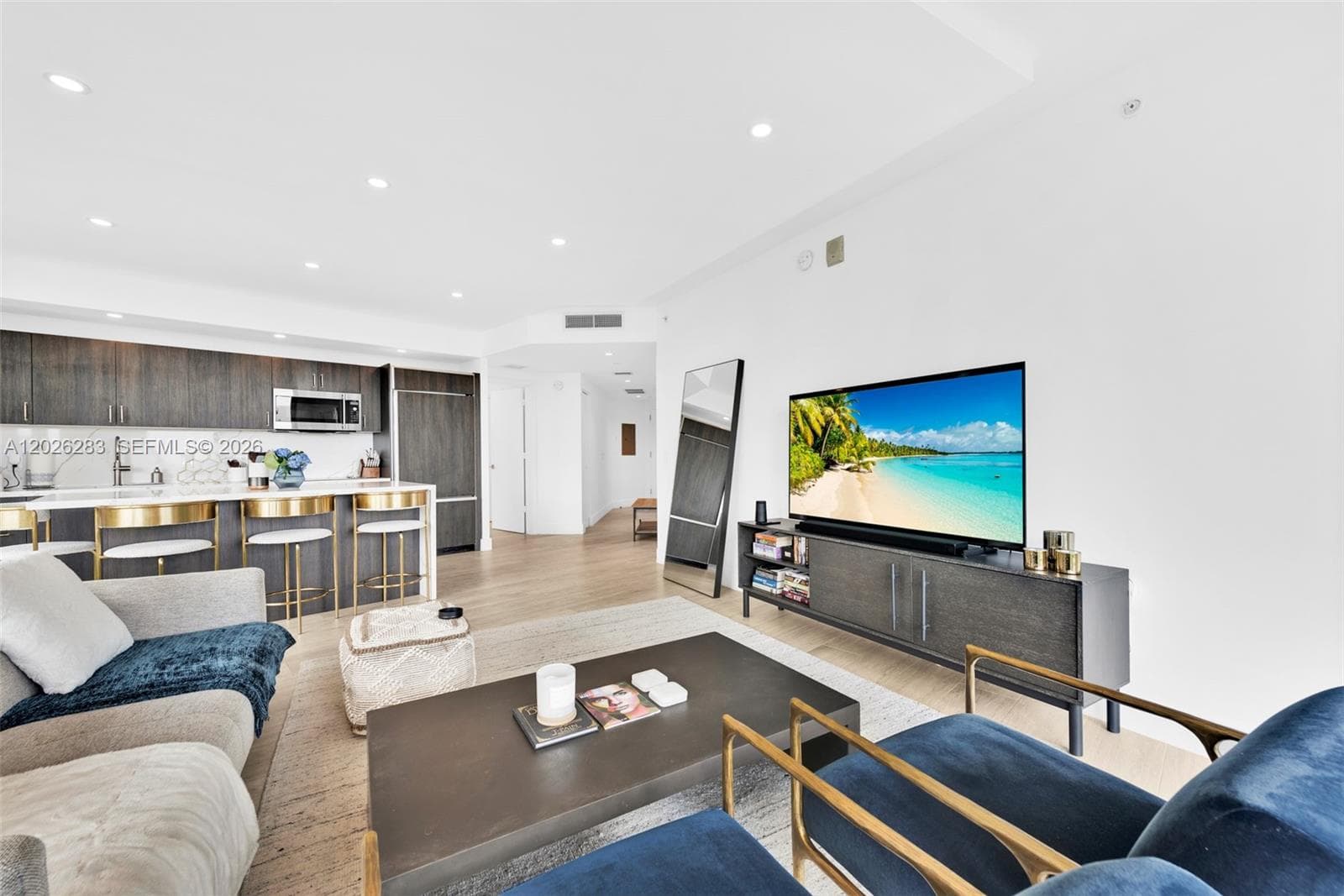 121 NE 34th St # L304, Miami, FL 33137 photo 8