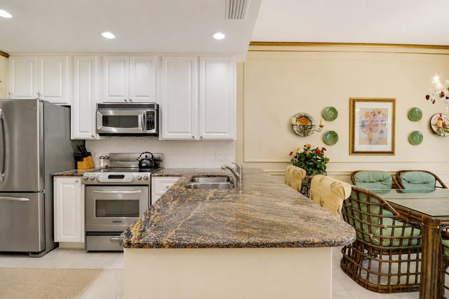 77 Laurel Oaks Circle, Tequesta, FL 33469 photo 11