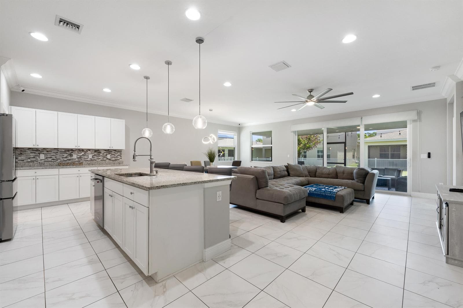 1600 NW Vivanco Street, Port St. Lucie, FL 34986 photo 3