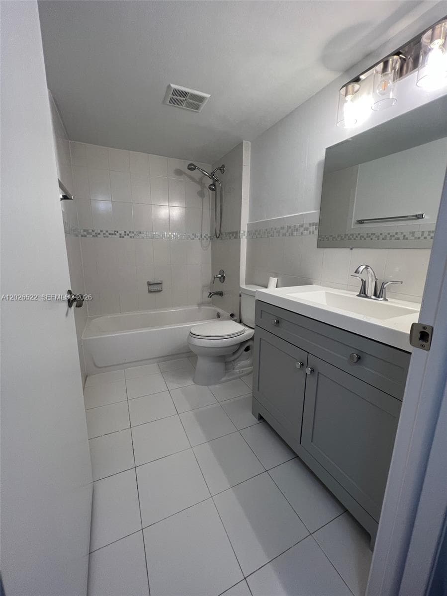 10415 N Kendall Dr # B113, Miami, FL 33176 photo 11