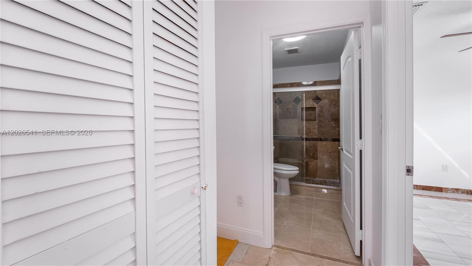 4390 W 12th Ln # 18B, Hialeah, FL 33012 photo 11