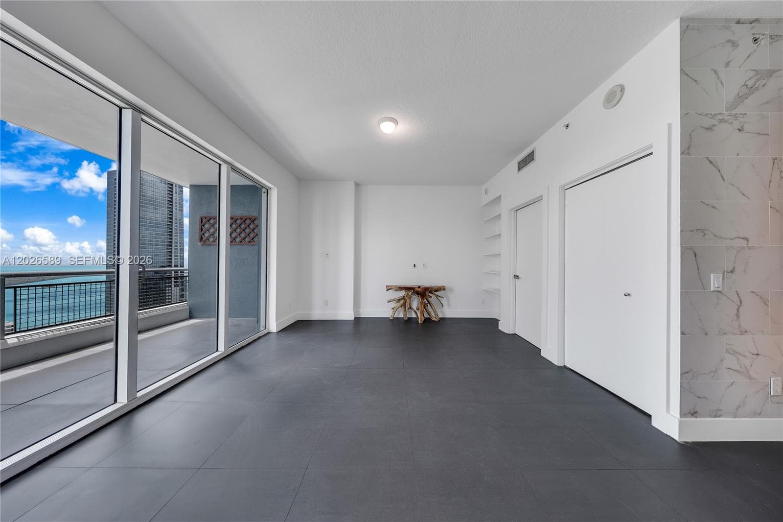 60 SW 13th St # 4404, Miami, FL 33130 photo 7