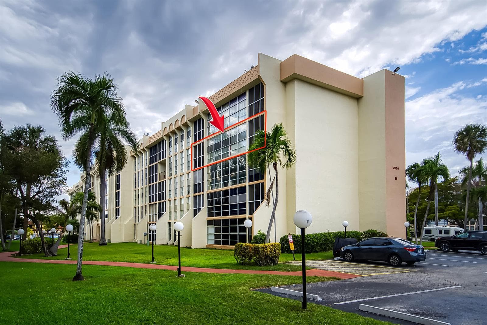 2000 Atlantic Shores Boulevard # 410, Hallandale Beach, FL 33009 photo 7