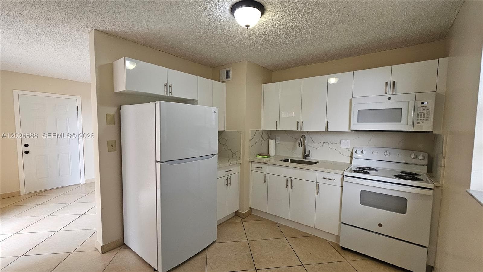 1235 NW 6th St # 3, Miami, FL 33125 photo 5