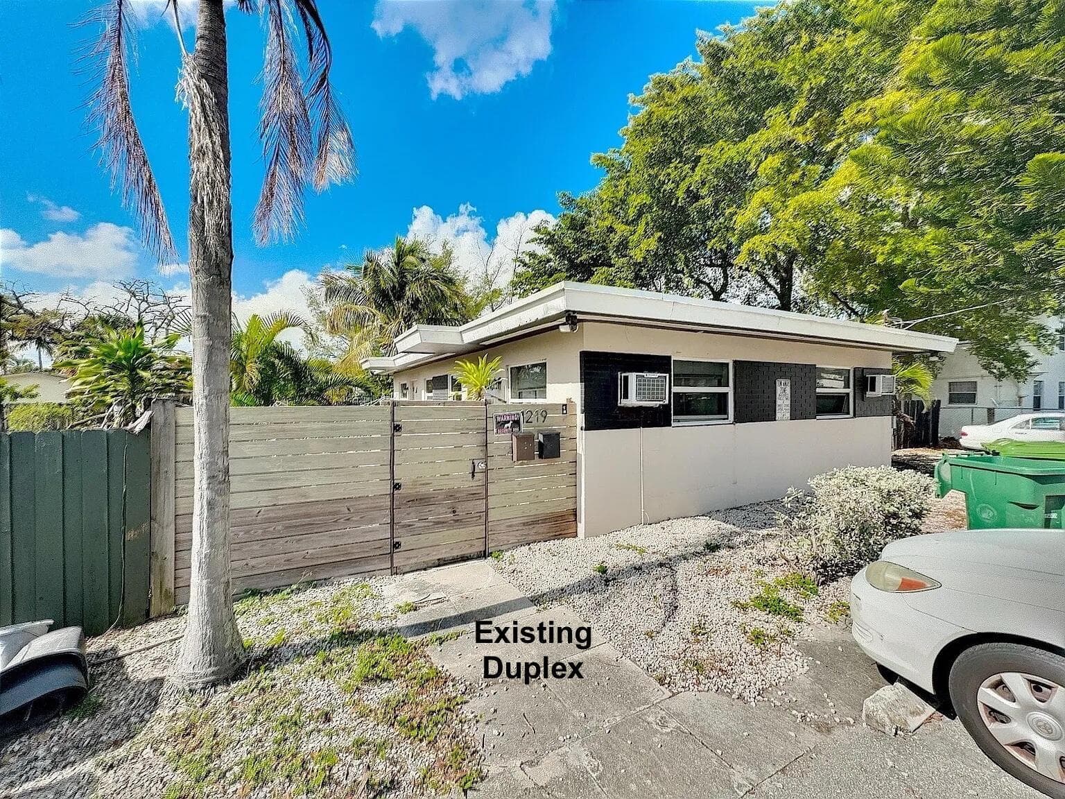 1219 NE 5th Terrace, Fort Lauderdale, FL 33304 photo 2