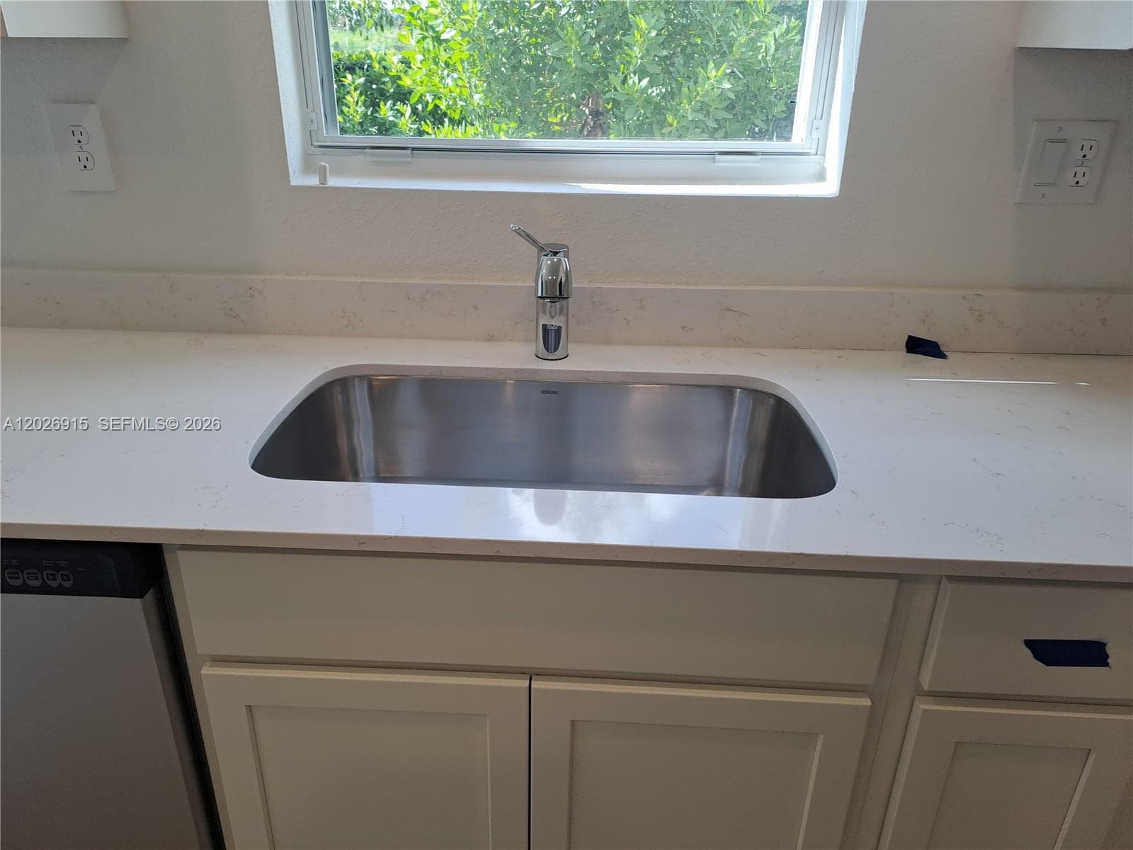 408 NE 1st Dr, Florida City, FL 33034 photo 7
