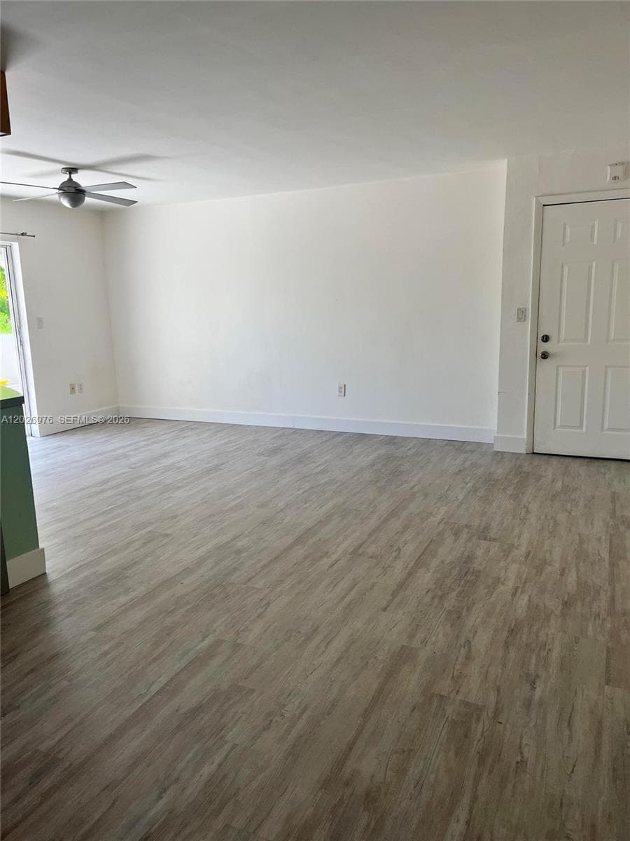 240 Collins Ave # 2B, Miami Beach, FL 33139 photo 6