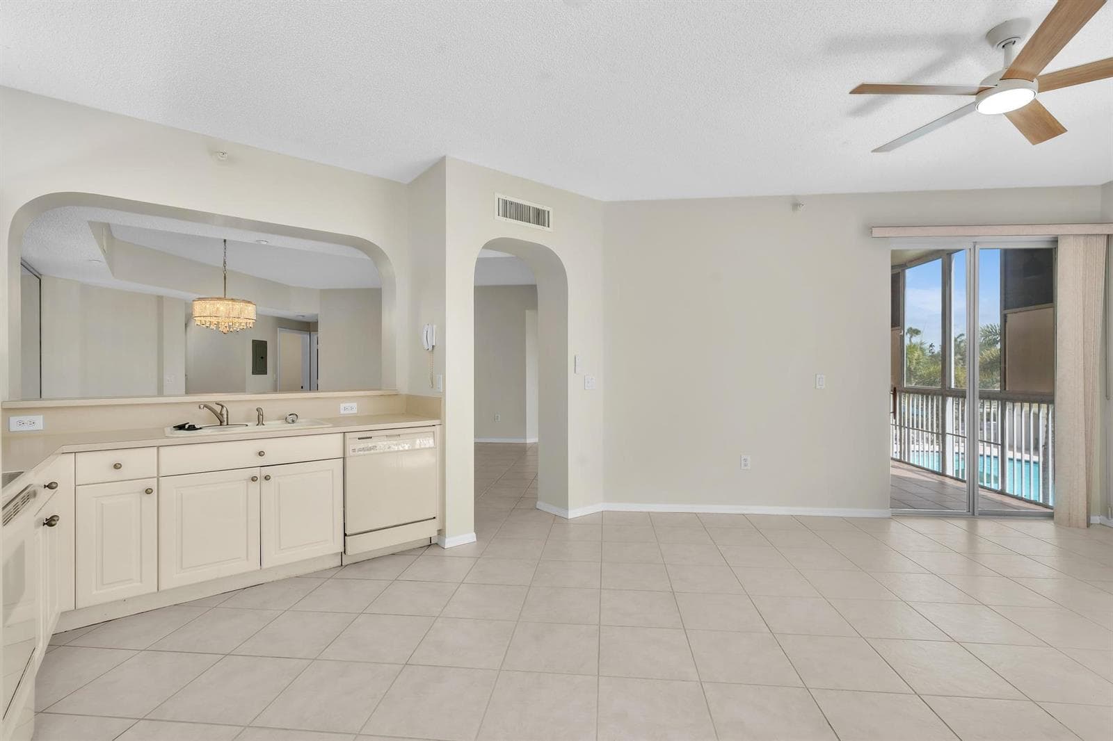7775 Southampton Terrace # 307, Tamarac, FL 33321 photo 11
