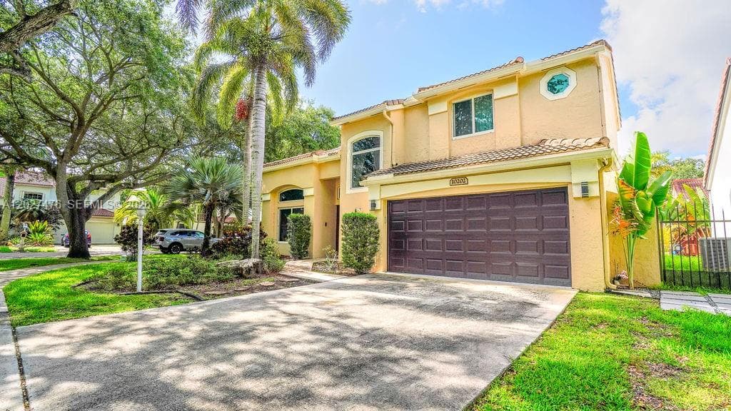 10202 Caracas St, Cooper City, FL 33026 photo 2