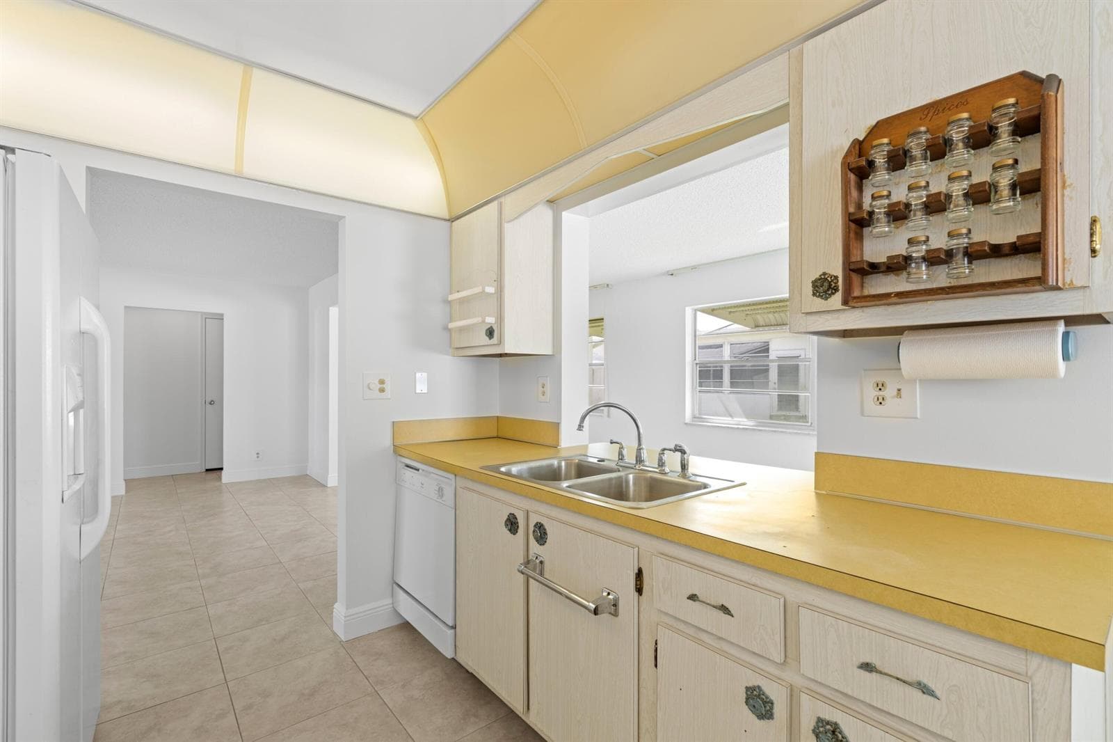 1714 SW 19th Drive, Boynton Beach, FL 33426 photo 6