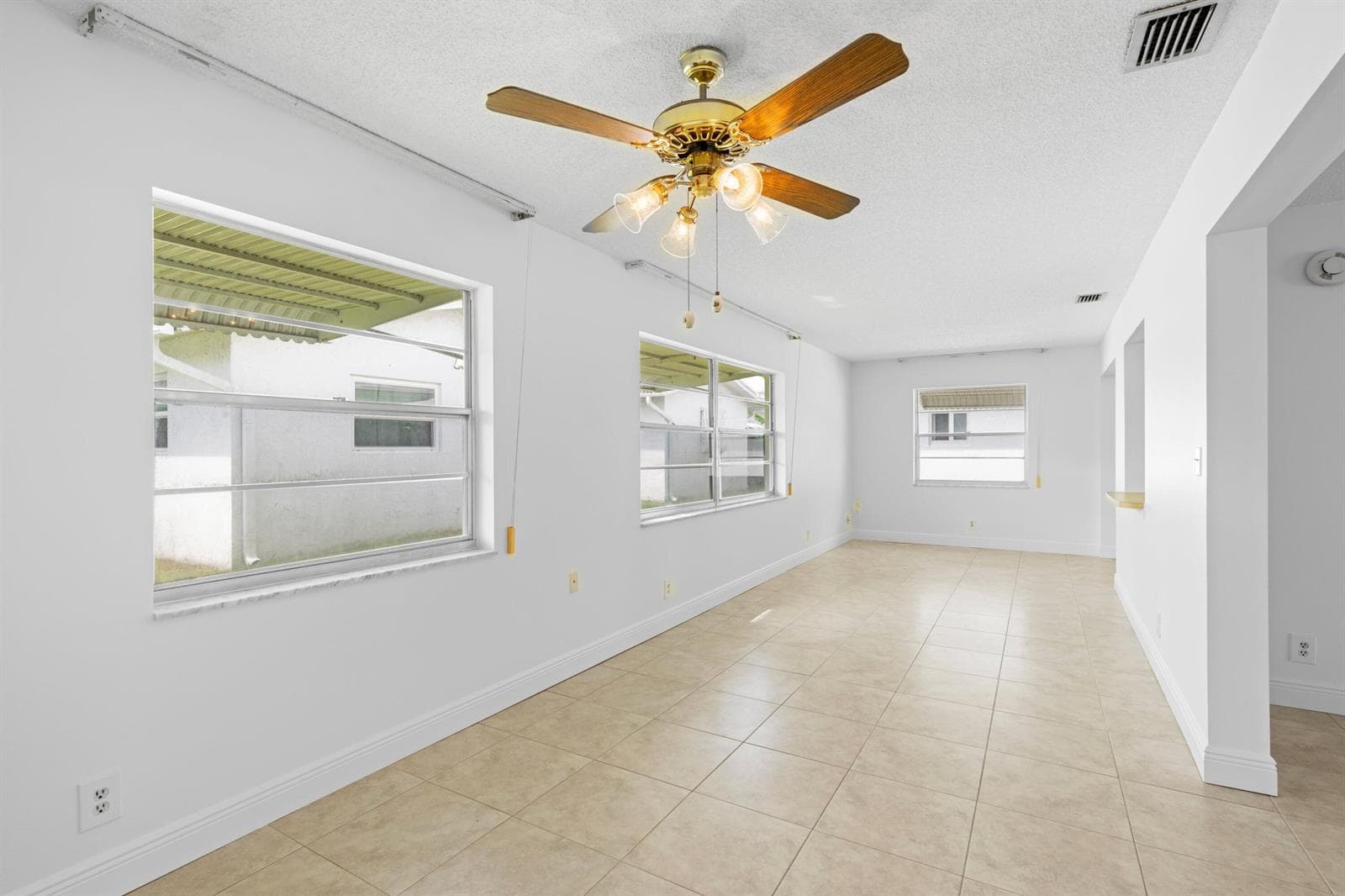 1714 SW 19th Drive, Boynton Beach, FL 33426 photo 12