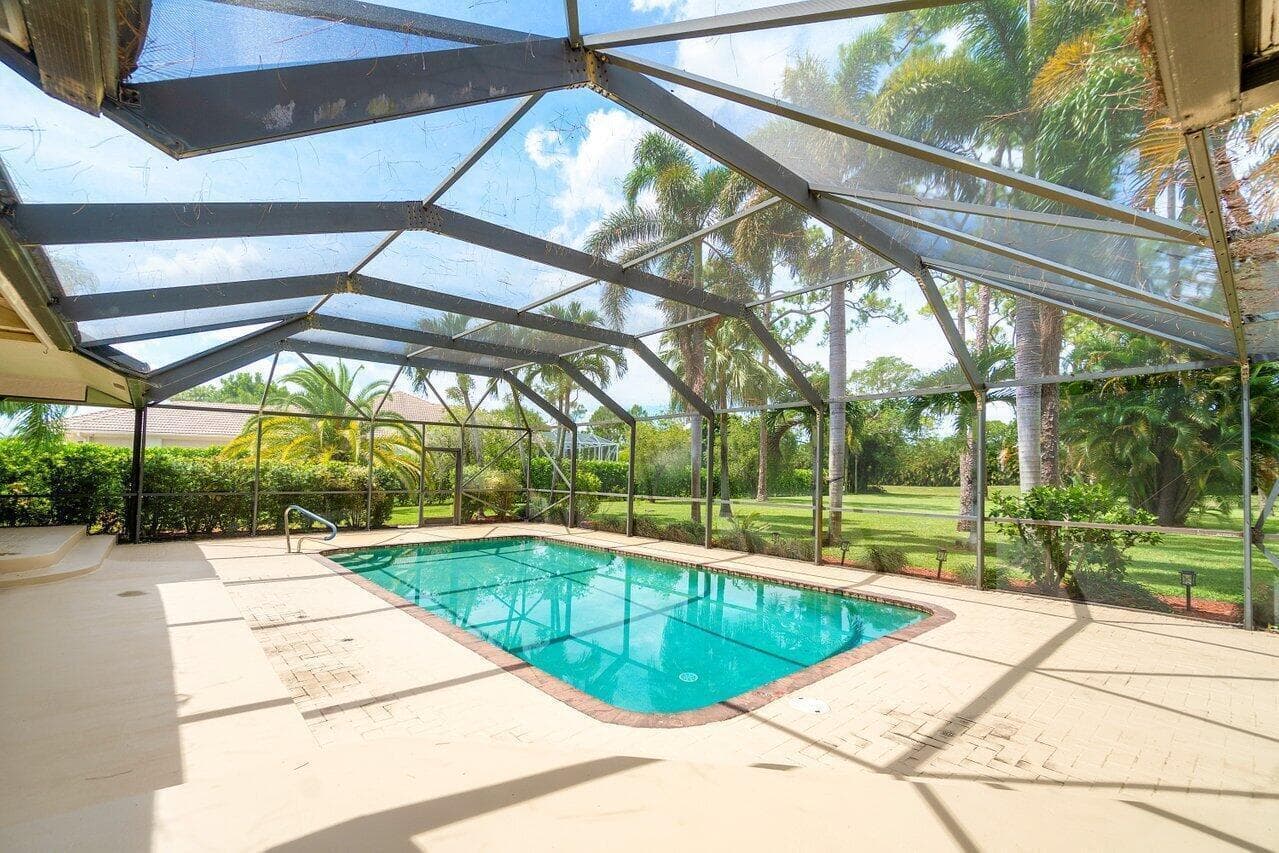 9405 Dundee Drive, Lake Worth, FL 33467 photo 7