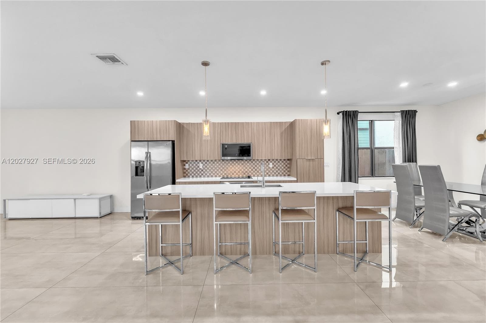 10250 NW 76th Ter, Doral, FL 33178 photo 8