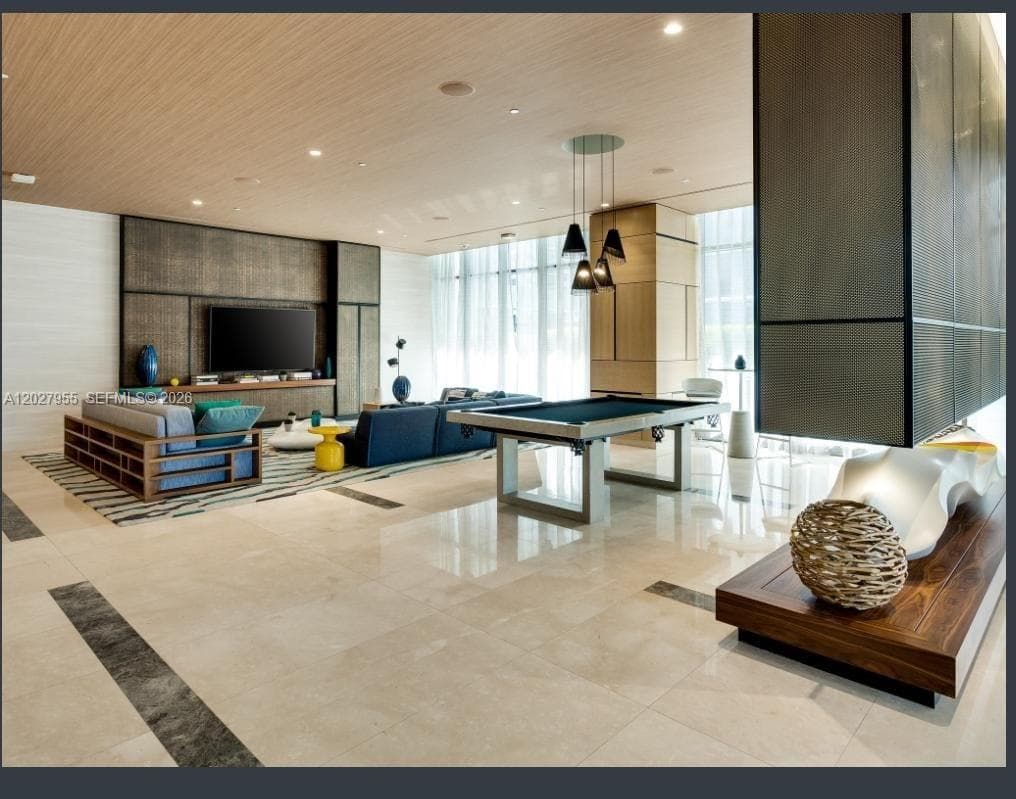 55 SW 9th St # 2709, Miami, FL 33130 photo 11