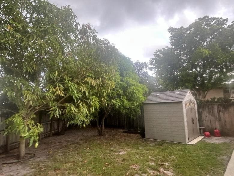 8362 NW 23rd Manor, Coral Springs, FL 33065 photo 10