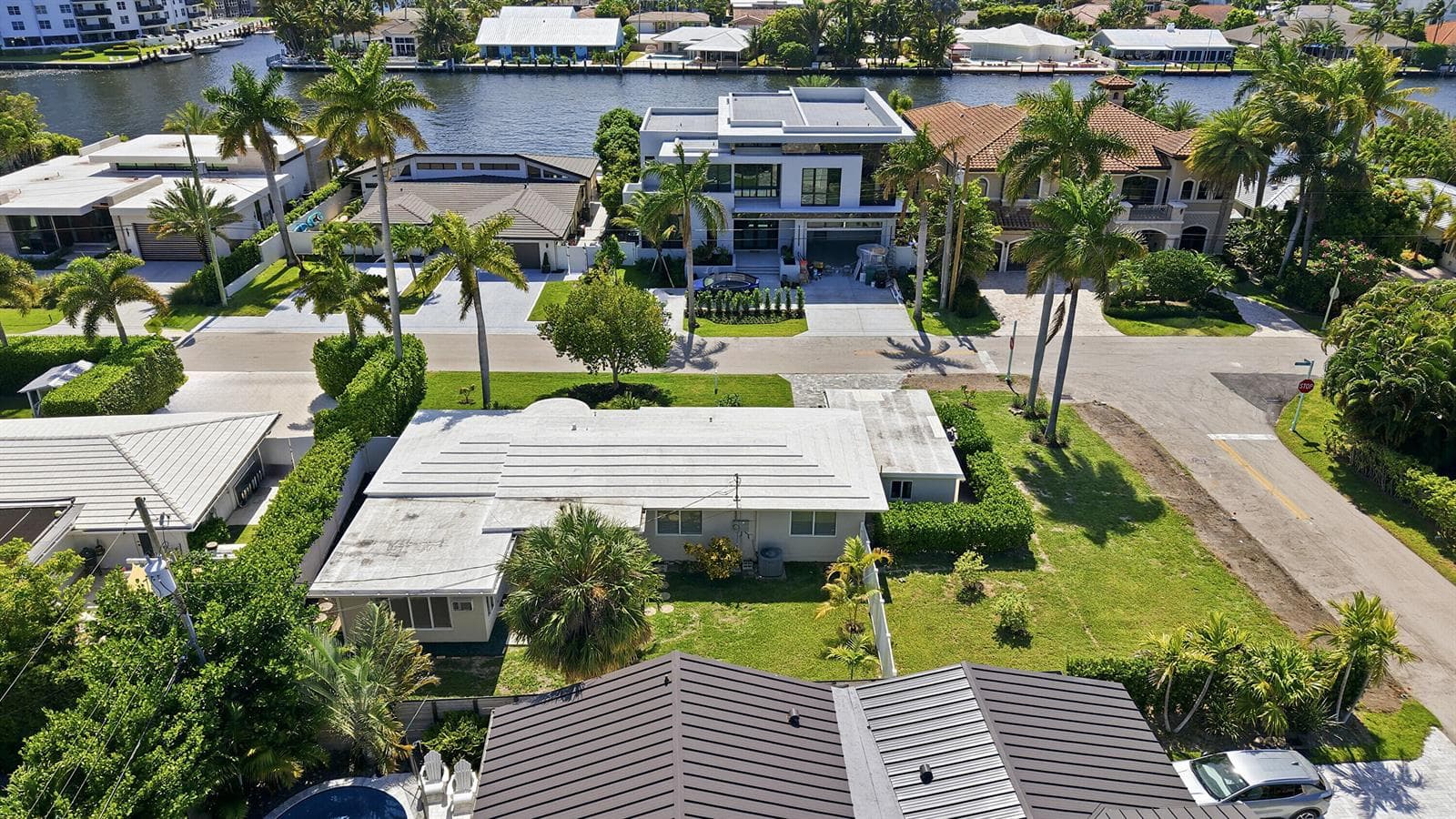 4454 W Tradewinds Avenue W, Lauderdale By The Sea, FL 33308 photo 8