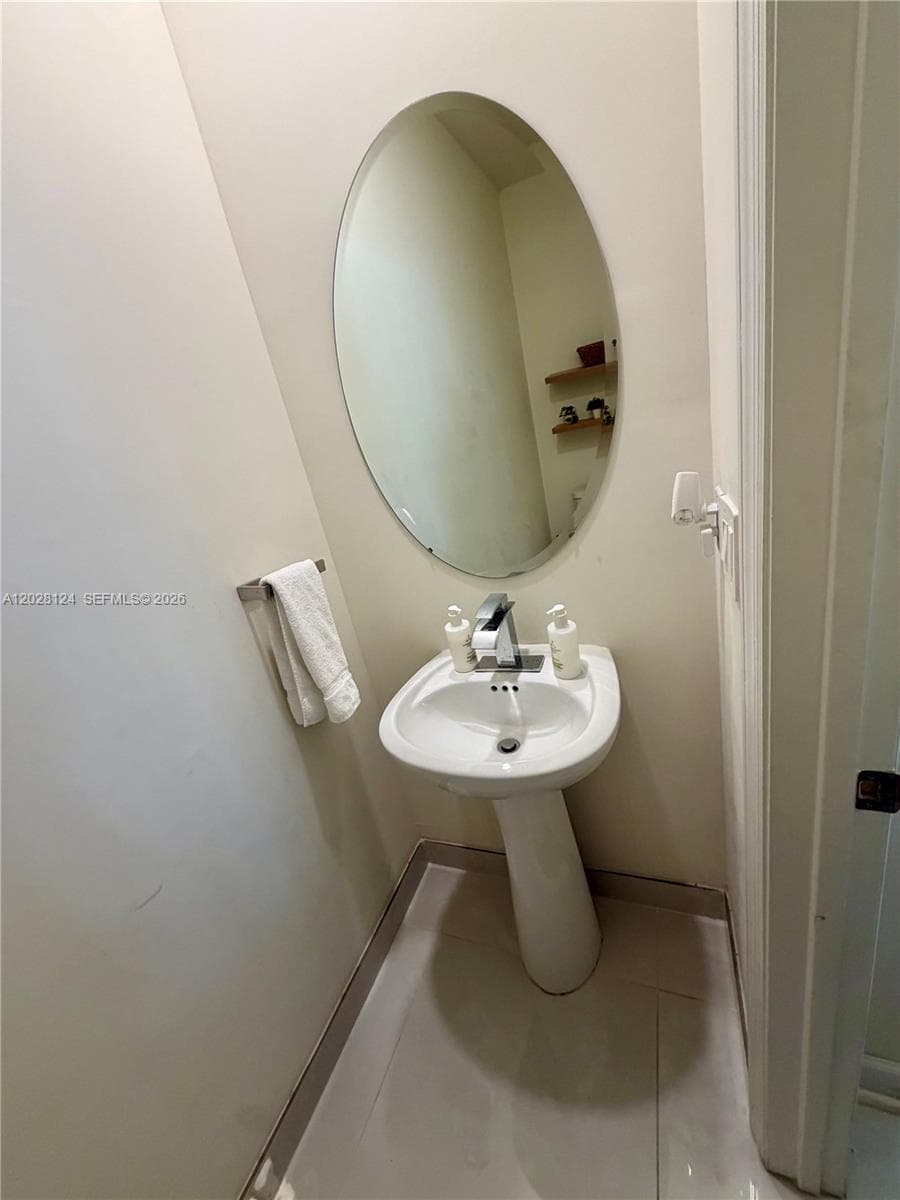 11445 W 33rd Ln, Hialeah, FL 33018 photo 11