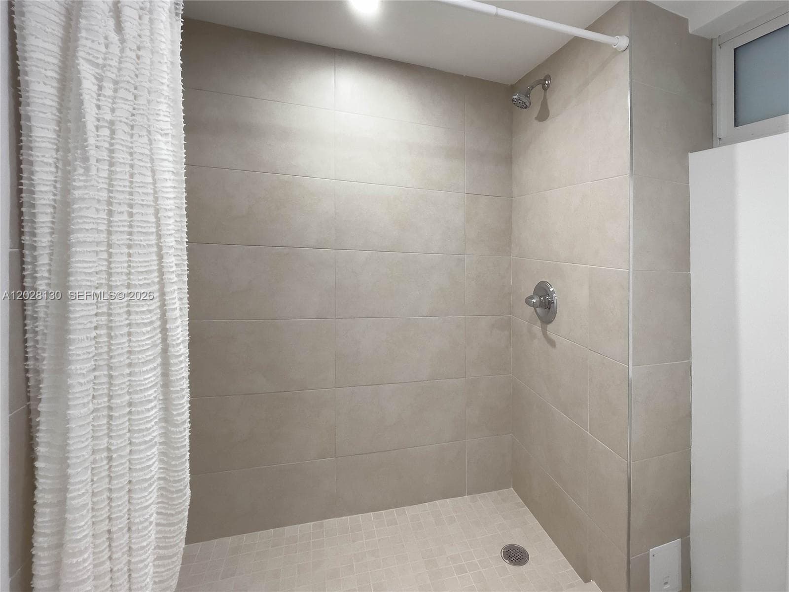 1670 Bay Rd # 2D, Miami Beach, FL 33139 photo 12