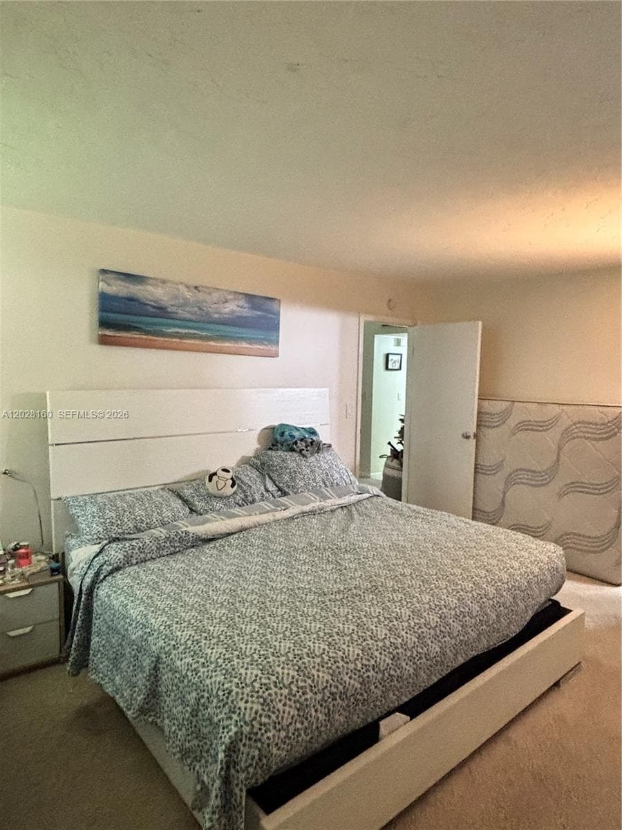 450 Commodore Dr # 108, Plantation, FL 33325 photo 9