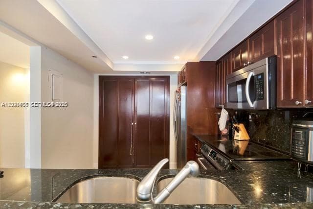 555 NE 15th St # 16H, Miami, FL 33132 photo 10