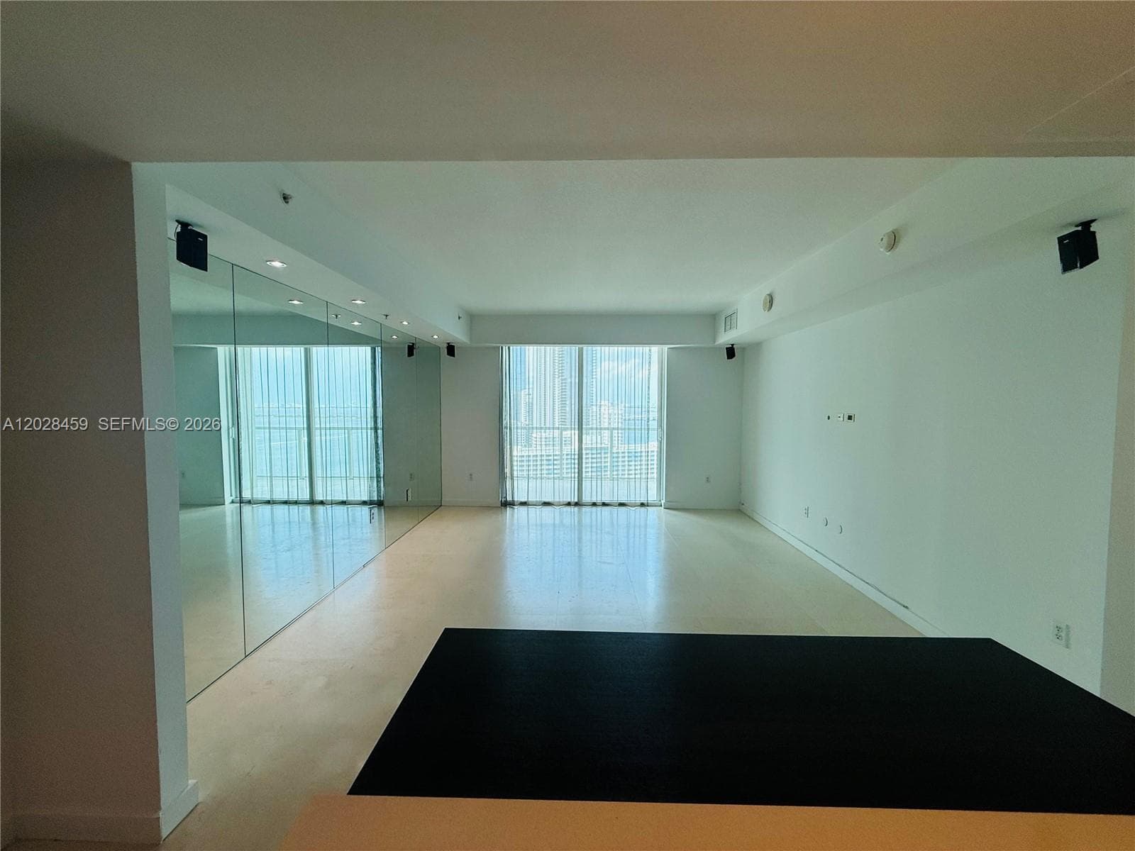 1900 N Bayshore Dr # 2415, Miami, FL 33132 photo 10